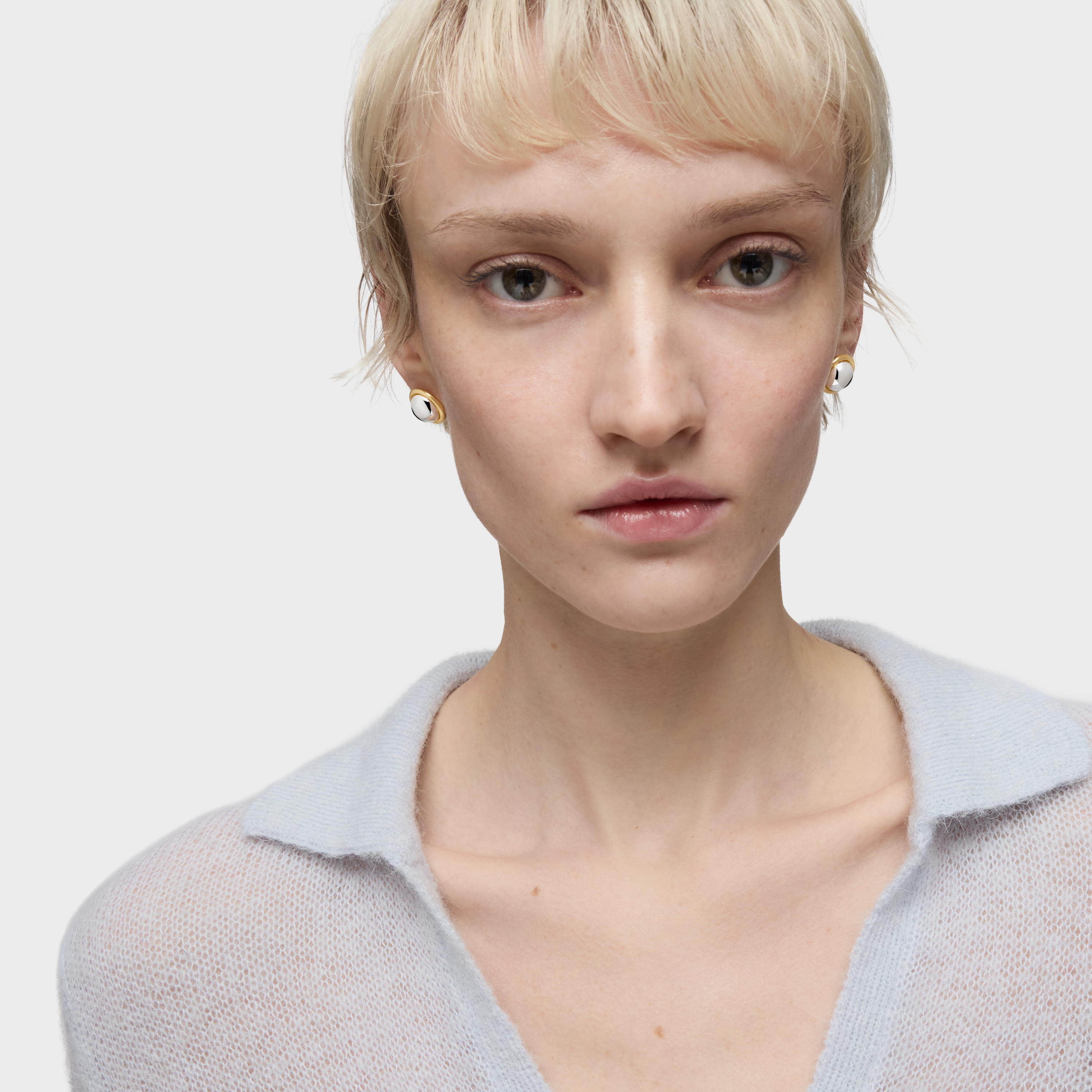 Two-tone Earrings Plump