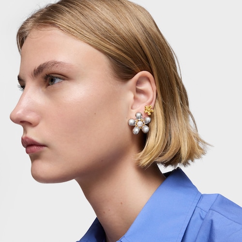 Two-tone flower Earrings with 27 mm cultured pearls Daisy