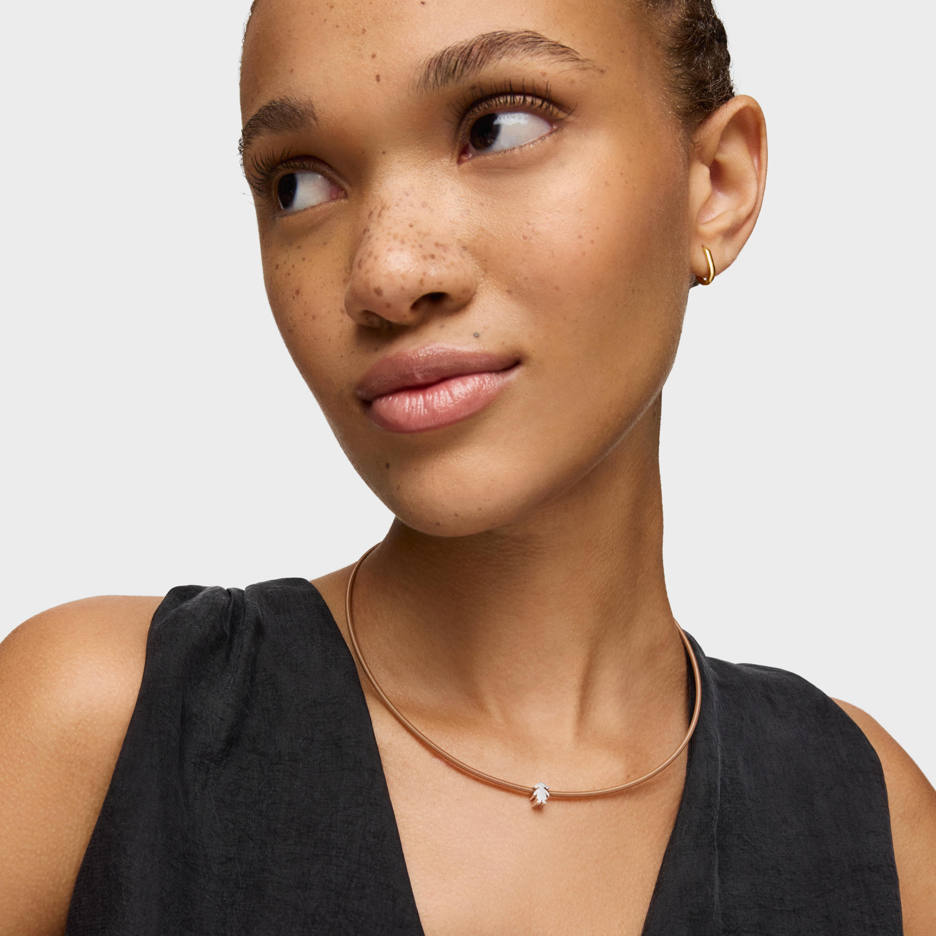 7mm silver girl motif Charm TOUS Basics