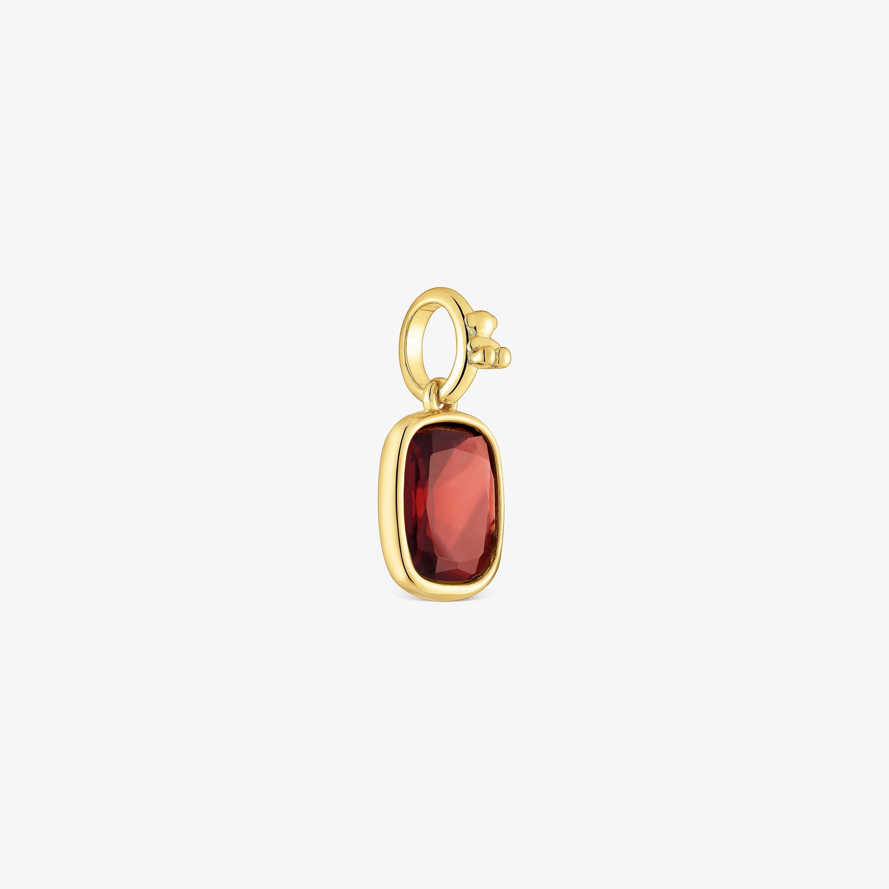 Small 18K gold vermeil Pendant with garnet Medallions