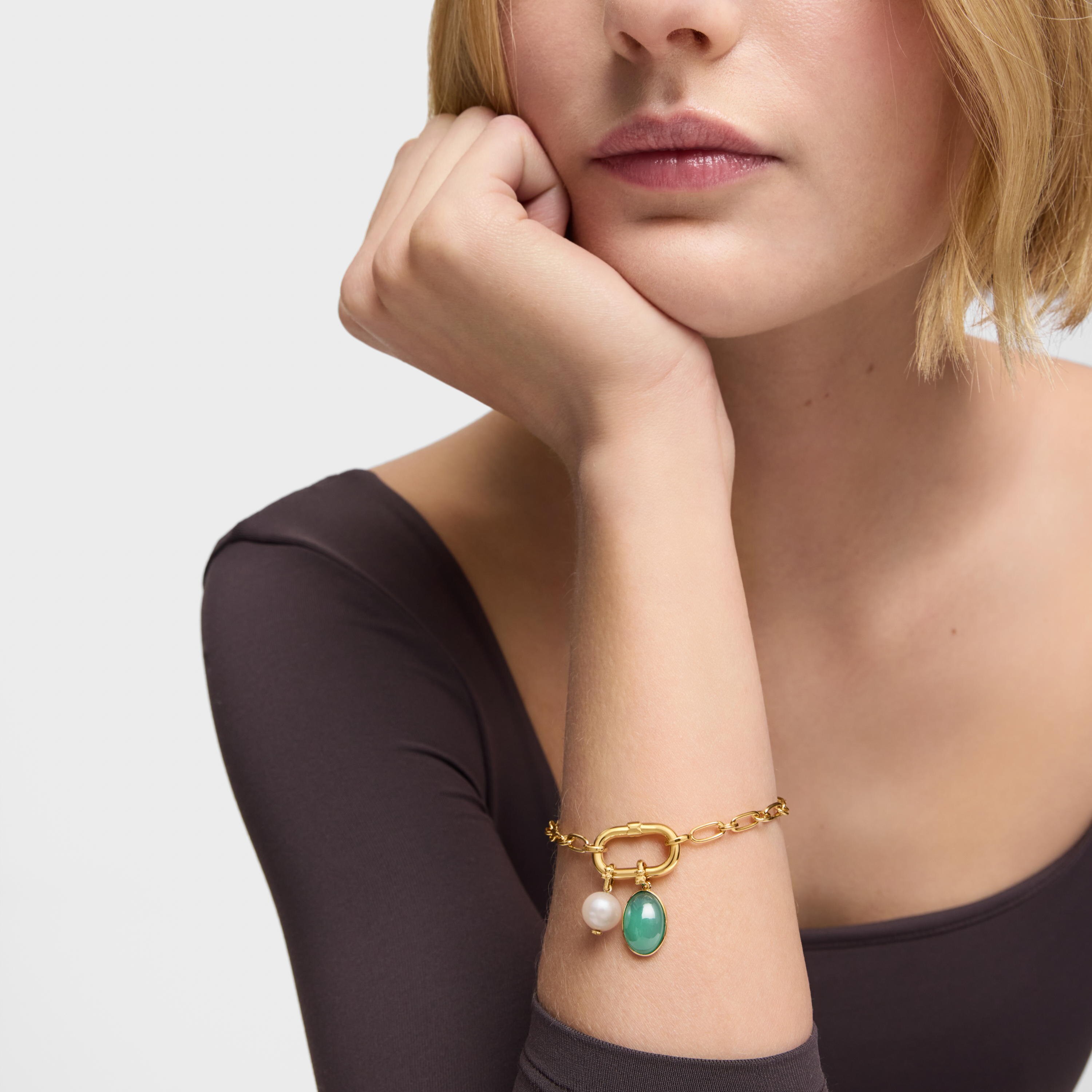 Small 18K gold vermeil Pendant with pearl Medallions