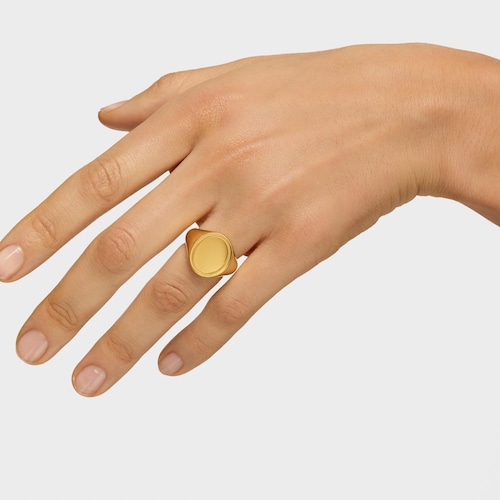 Anillo sello con baño de oro 18 kt sobre plata 16 mm TOUS Basics