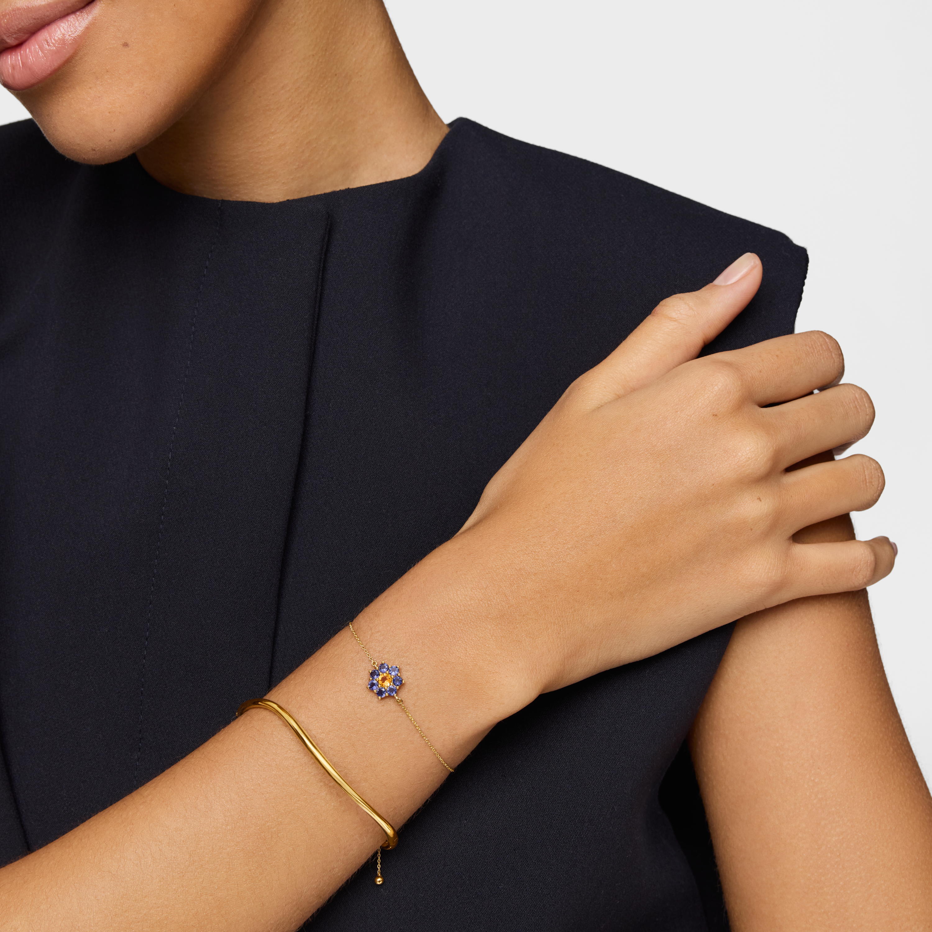 18K solid gold Chain bracelet with gemstones Daisy