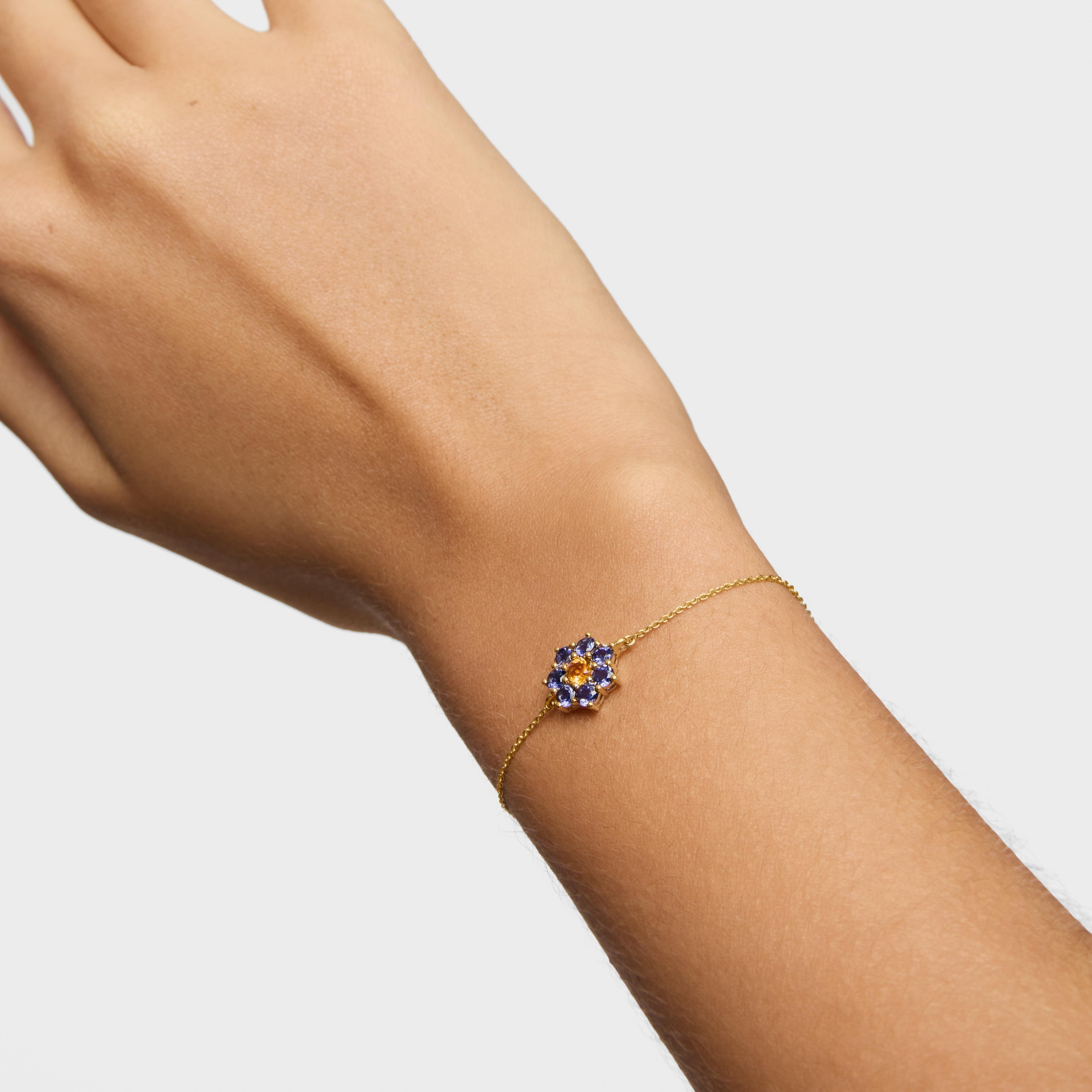 18K solid gold Chain bracelet with gemstones Daisy