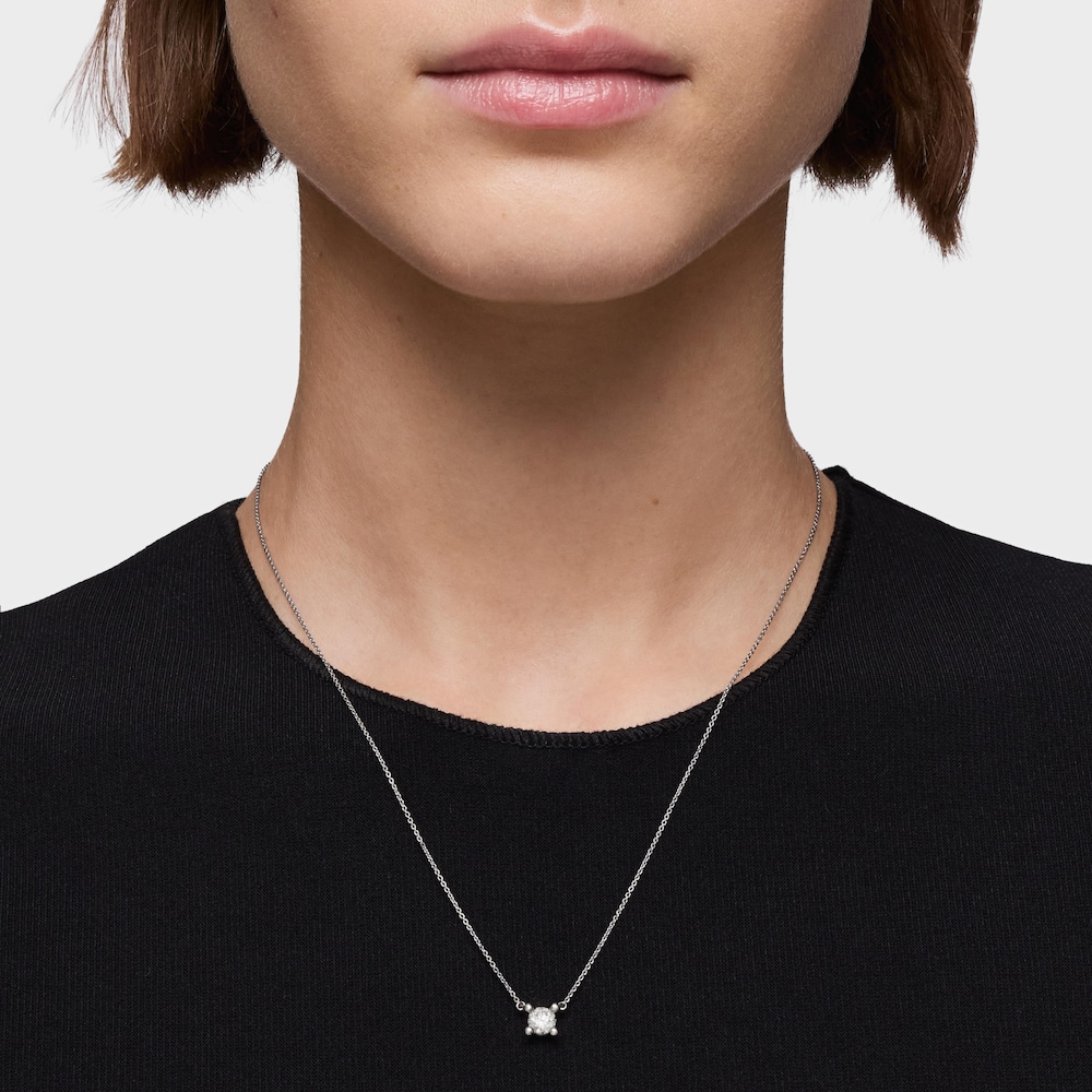 Platinov&yacute; Priliehav&yacute; n&aacute;hrdeln&iacute;k s 0,50&nbsp;kt syntetick&yacute;m diamantom TOUS Shine LGD