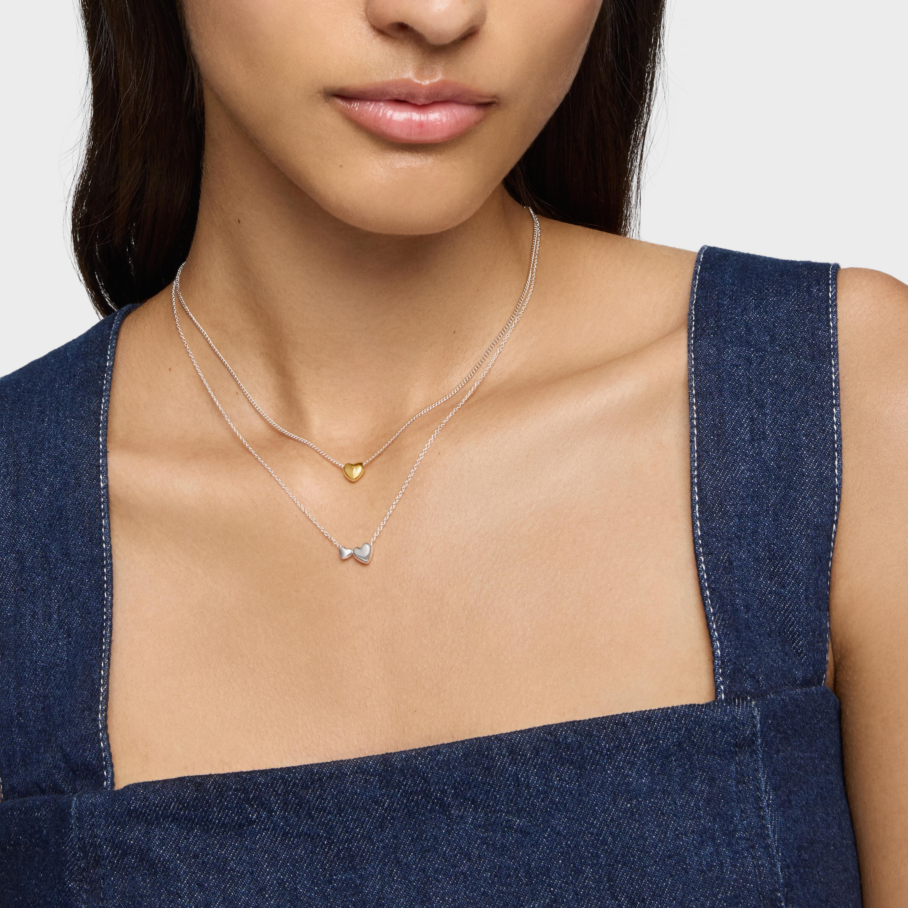 Short silver Necklace with heart motifs Garden of Love