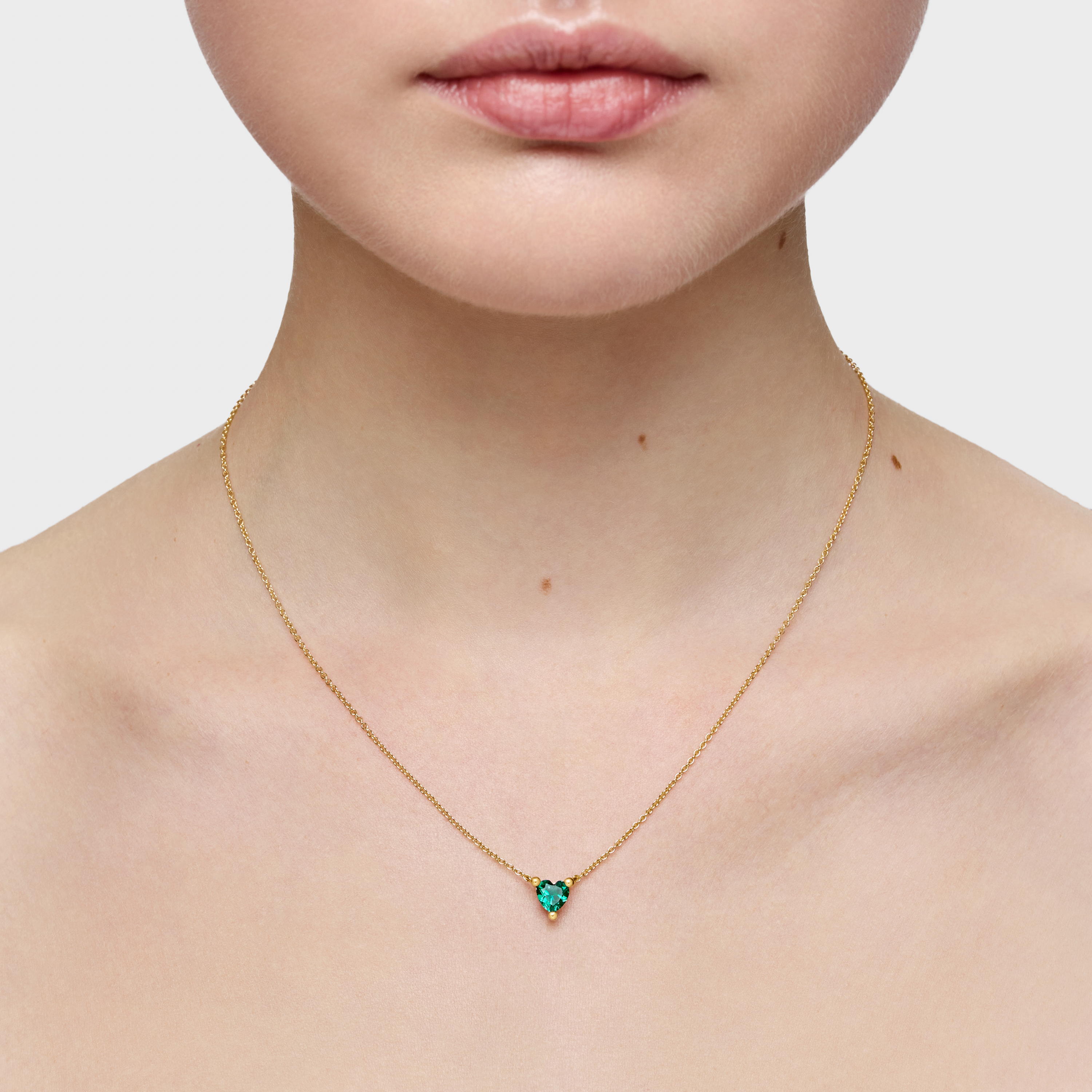 Short 18K gold vermeil Necklace with lab-grown emerald Garden of Love LGG