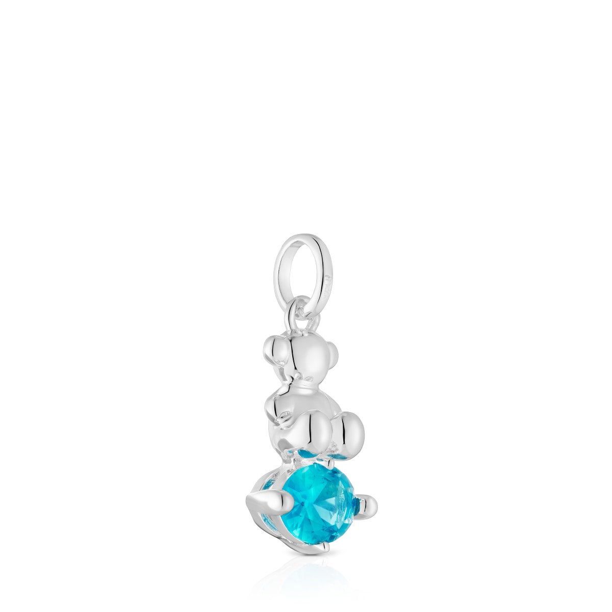 Small silver bear motif Pendant with lab-grown blue sapphire Bold Bear LGG