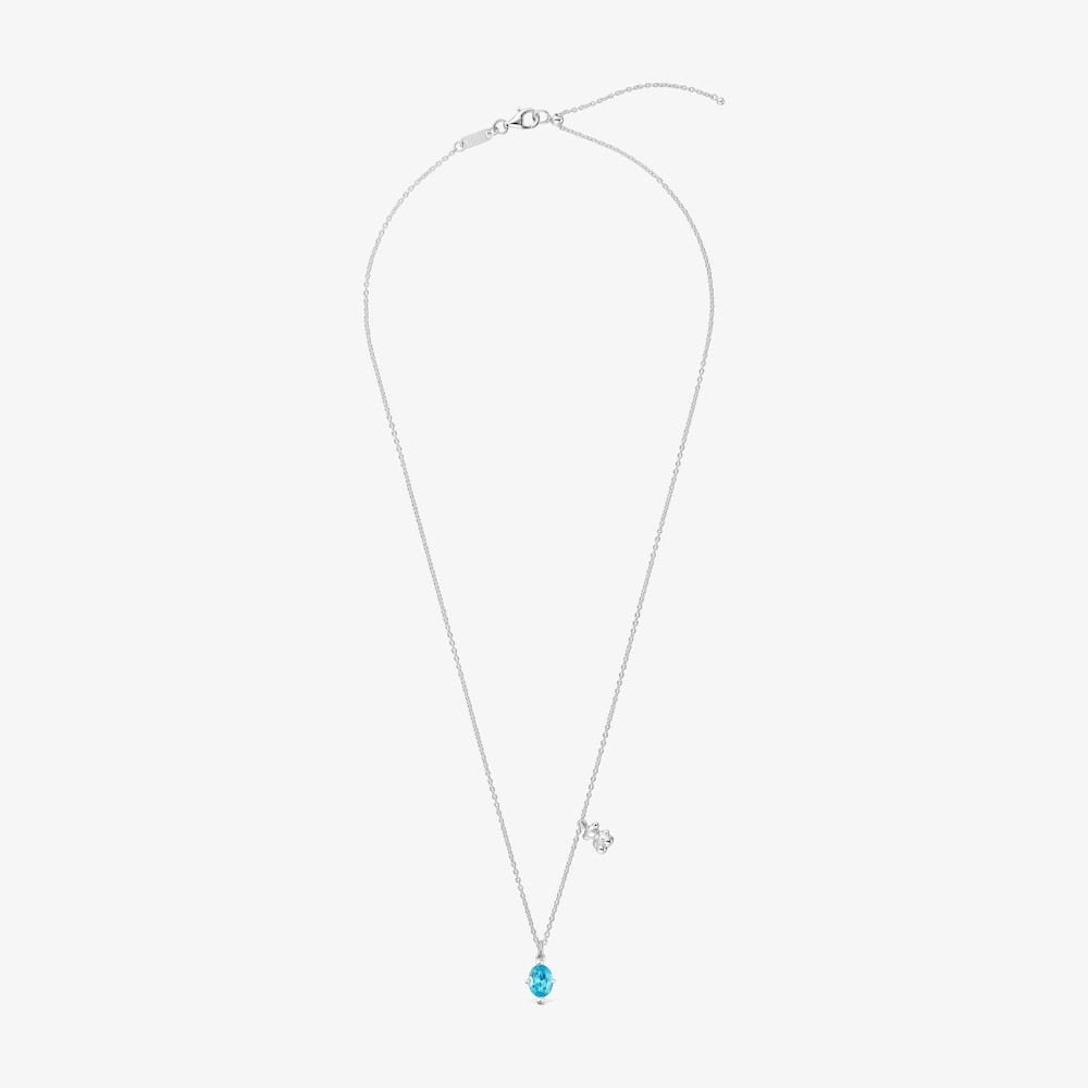 Kr&aacute;tky strieborn&yacute; N&aacute;hrdeln&iacute;k s&nbsp;mot&iacute;vom medved&iacute;ka so syntetick&yacute;m modr&yacute;m zaf&iacute;rom Bold Bear LGG