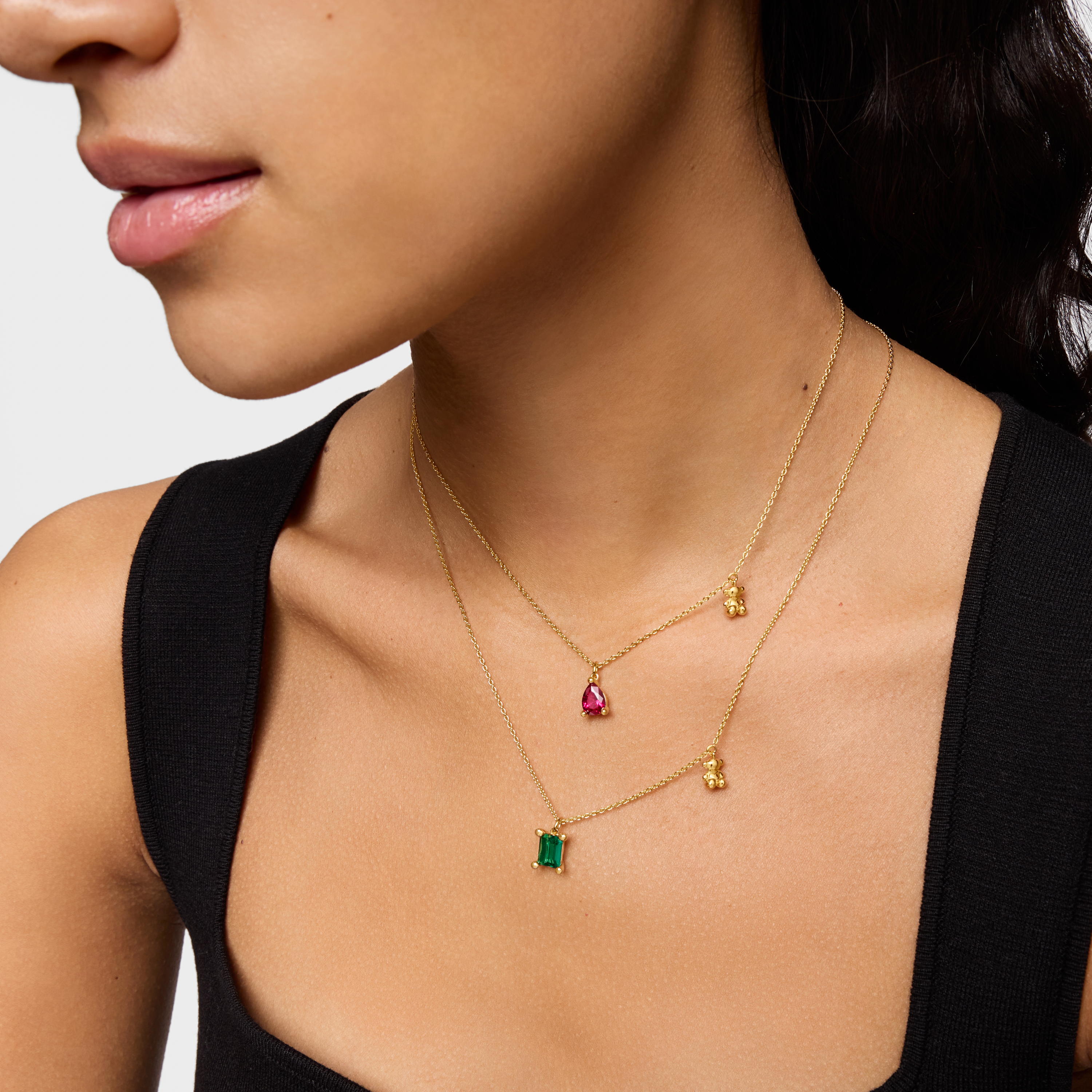 Short 18K gold vermeil bear motif Necklace with lab-grown emerald Bold Bear LGG