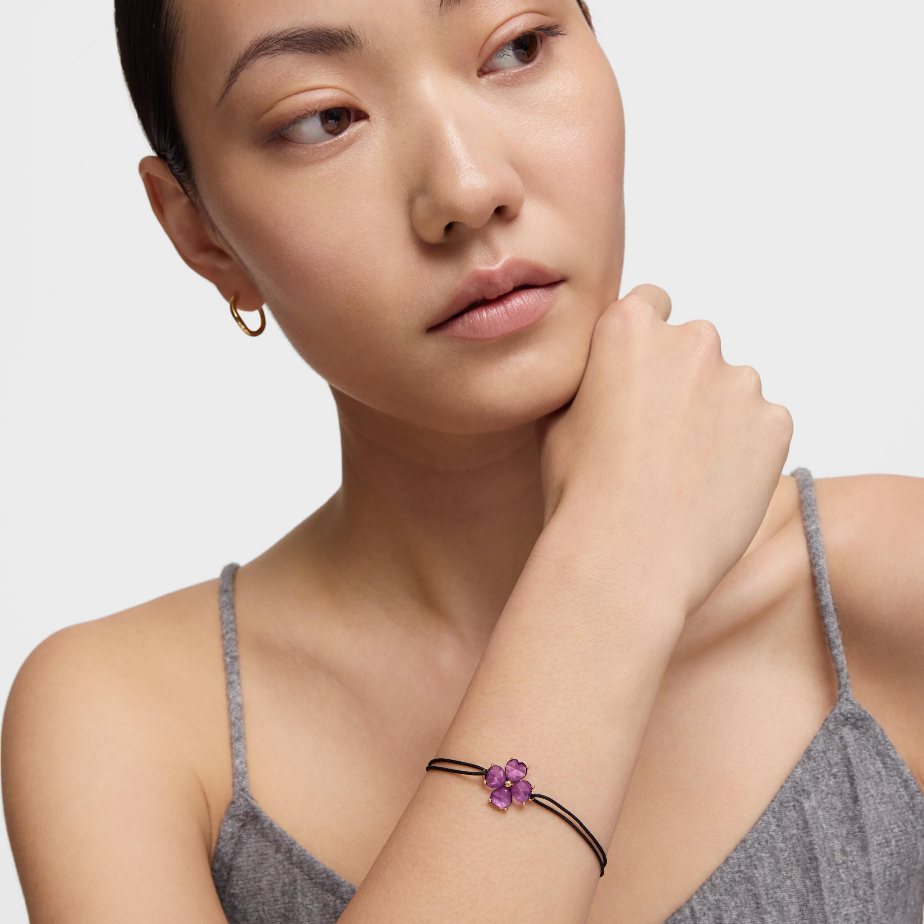 Gold Bracelet with amethyst and black nylon Daisy