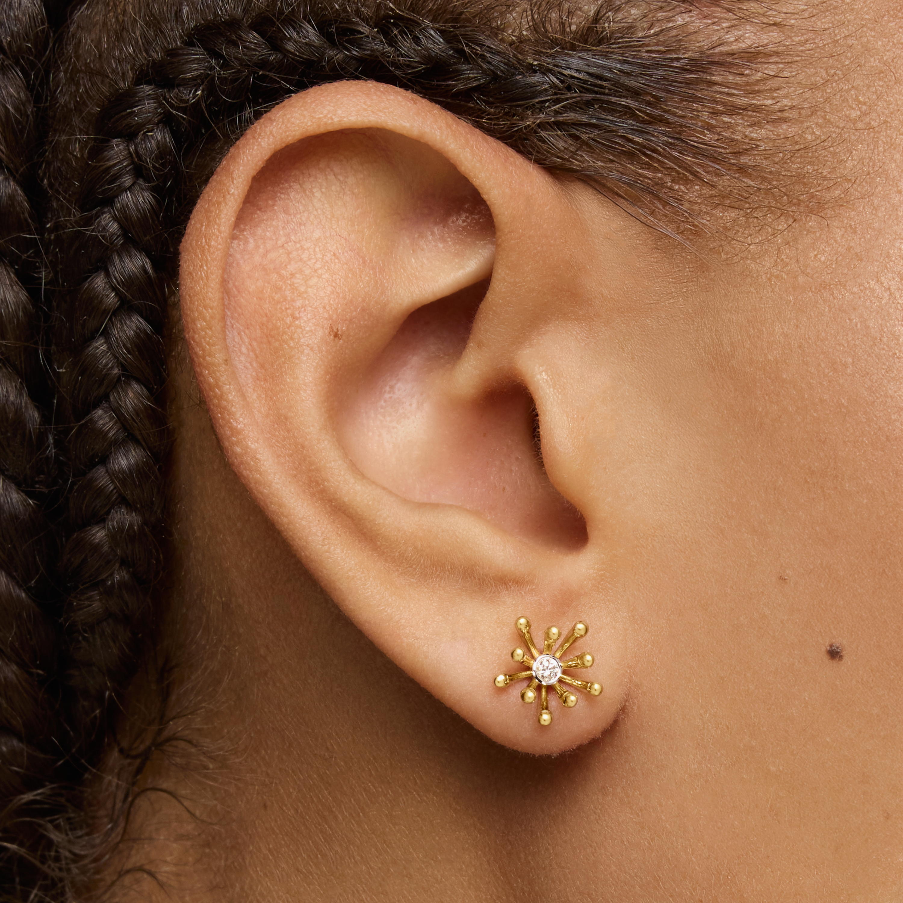 18K solid gold Earrings with diamonds Daisy
