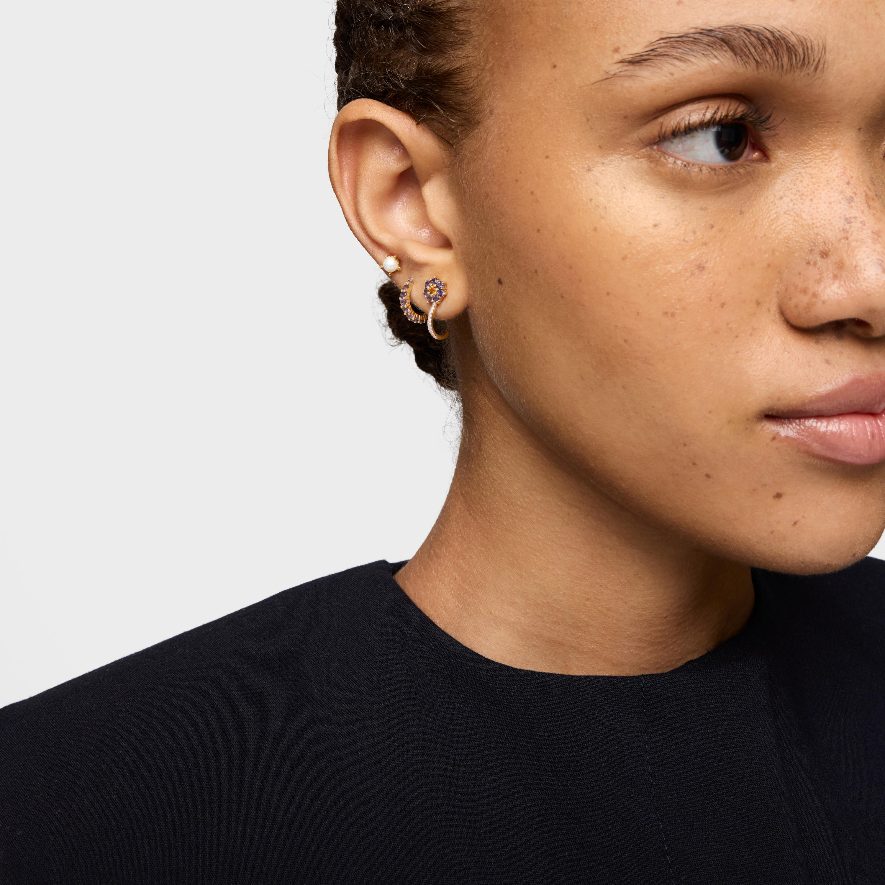 18K solid gold Earrings with gemstones and diamonds Daisy