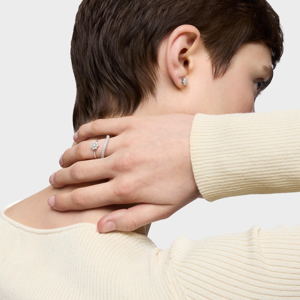 Anillo de oro blanco y diamante Daisy