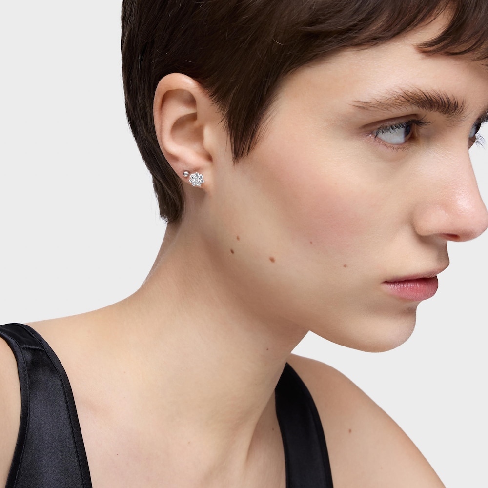 18K white gold Earrings with diamonds Daisy