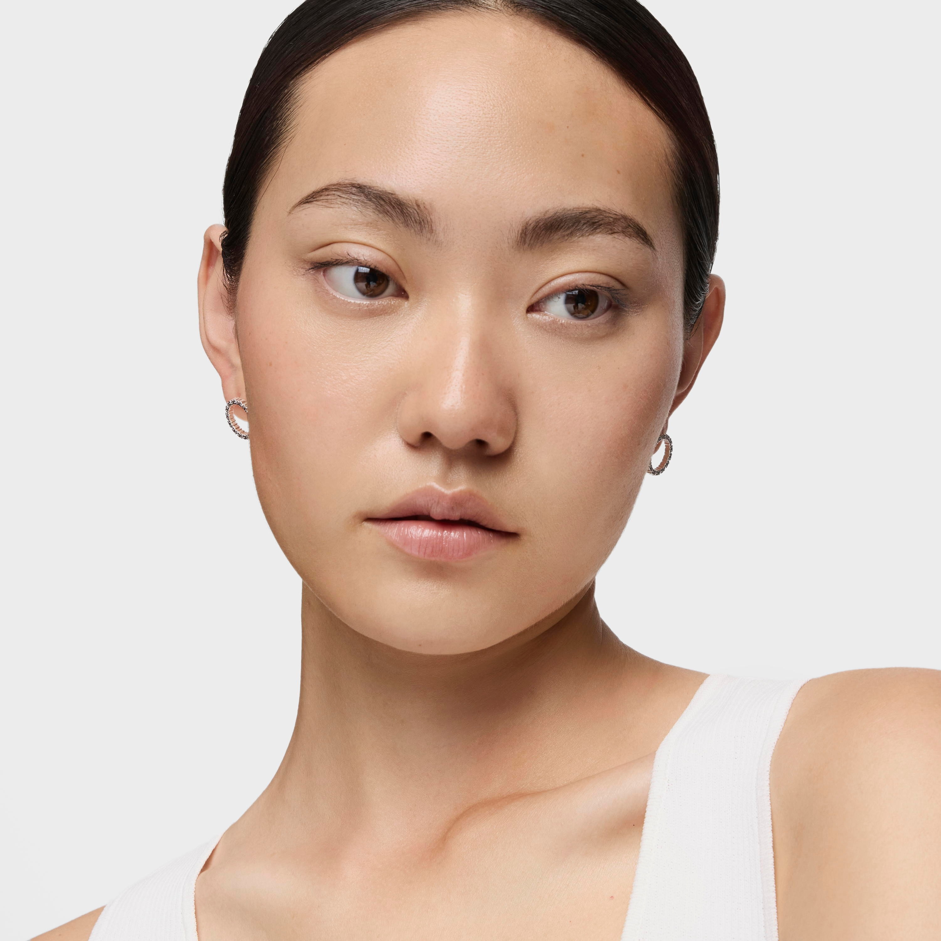 Medium Silver Straight disc Earrings