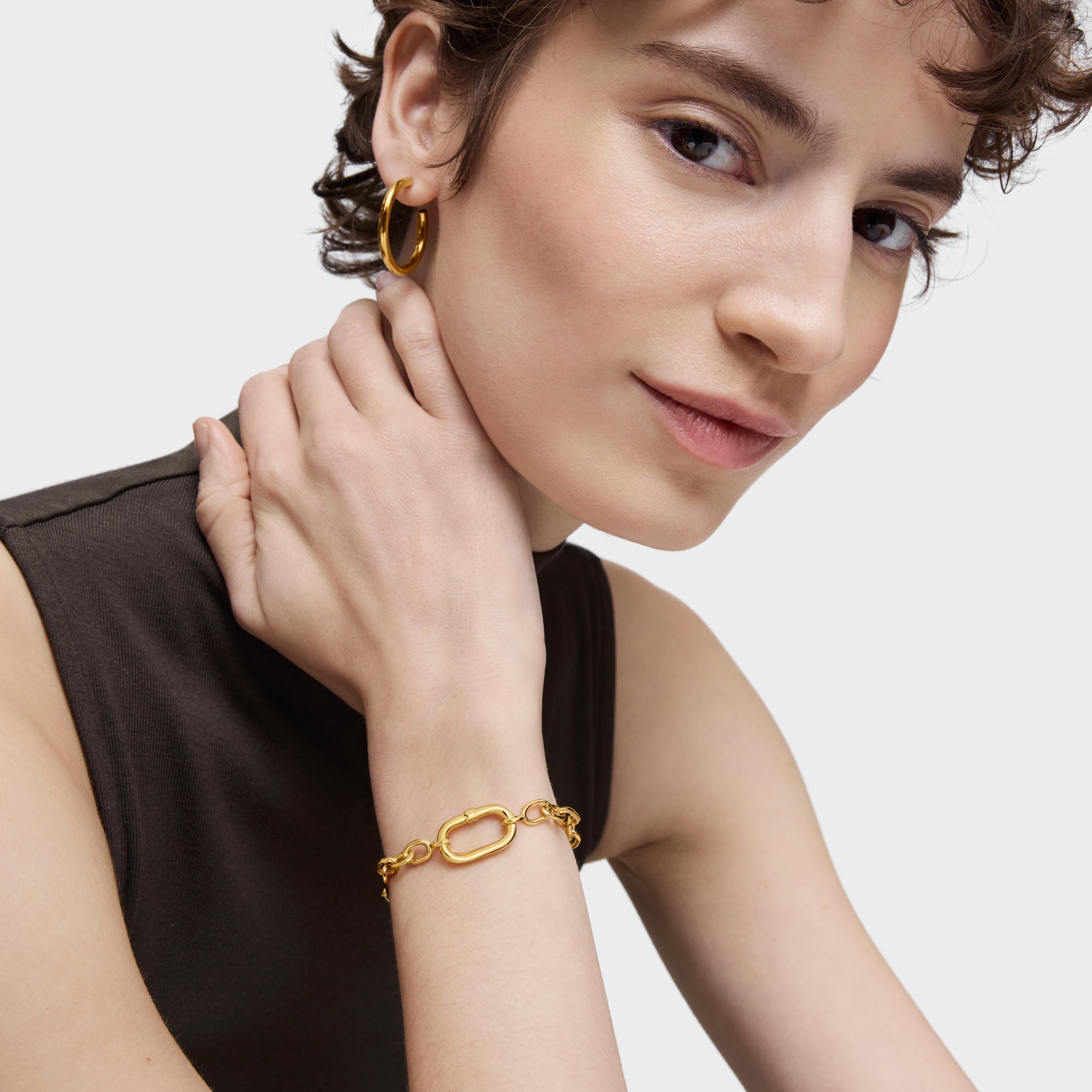 18K gold vermeil chain Bracelet with ring Hold Oval