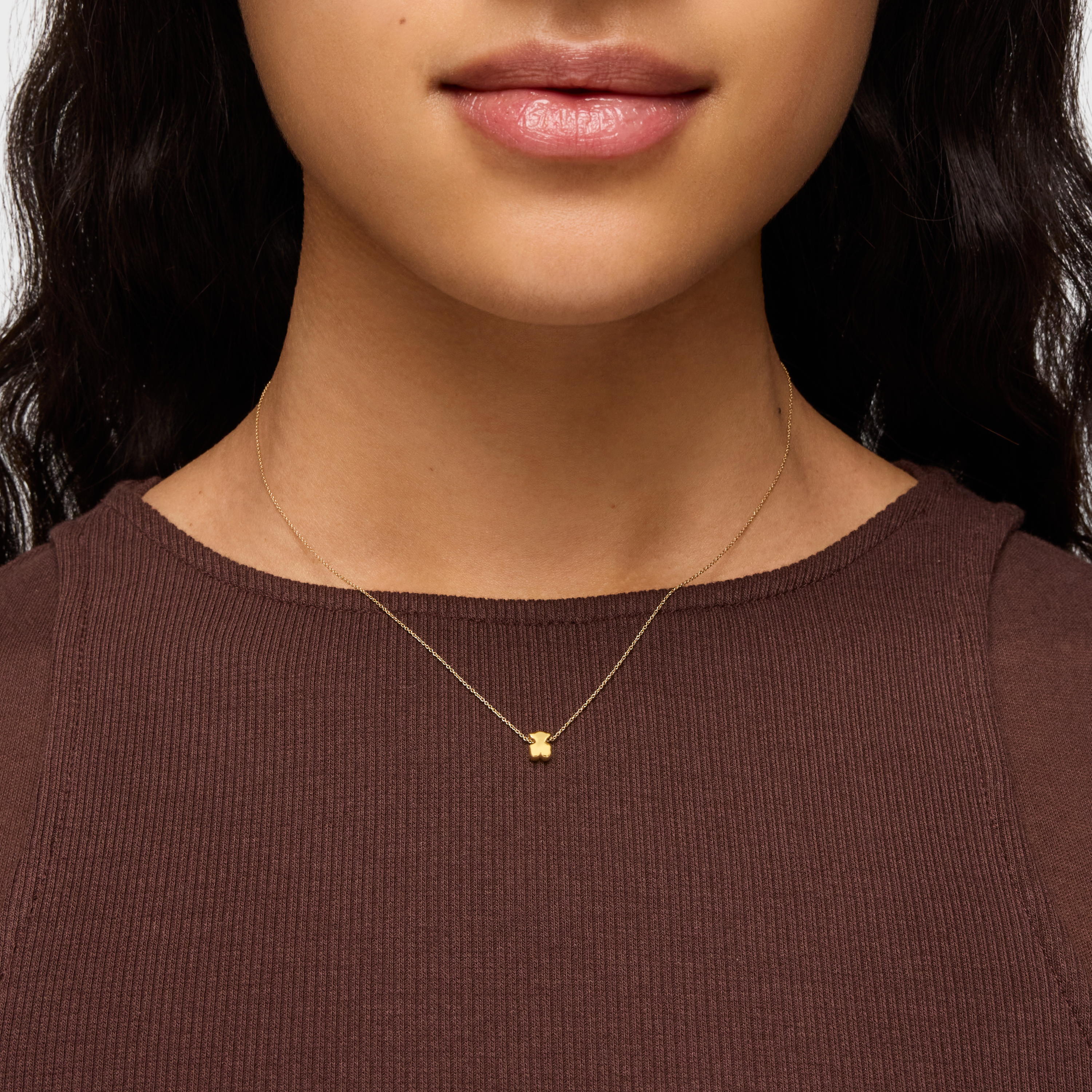 Short 18K solid gold Necklace with 6 mm bear motif Sweet Dolls