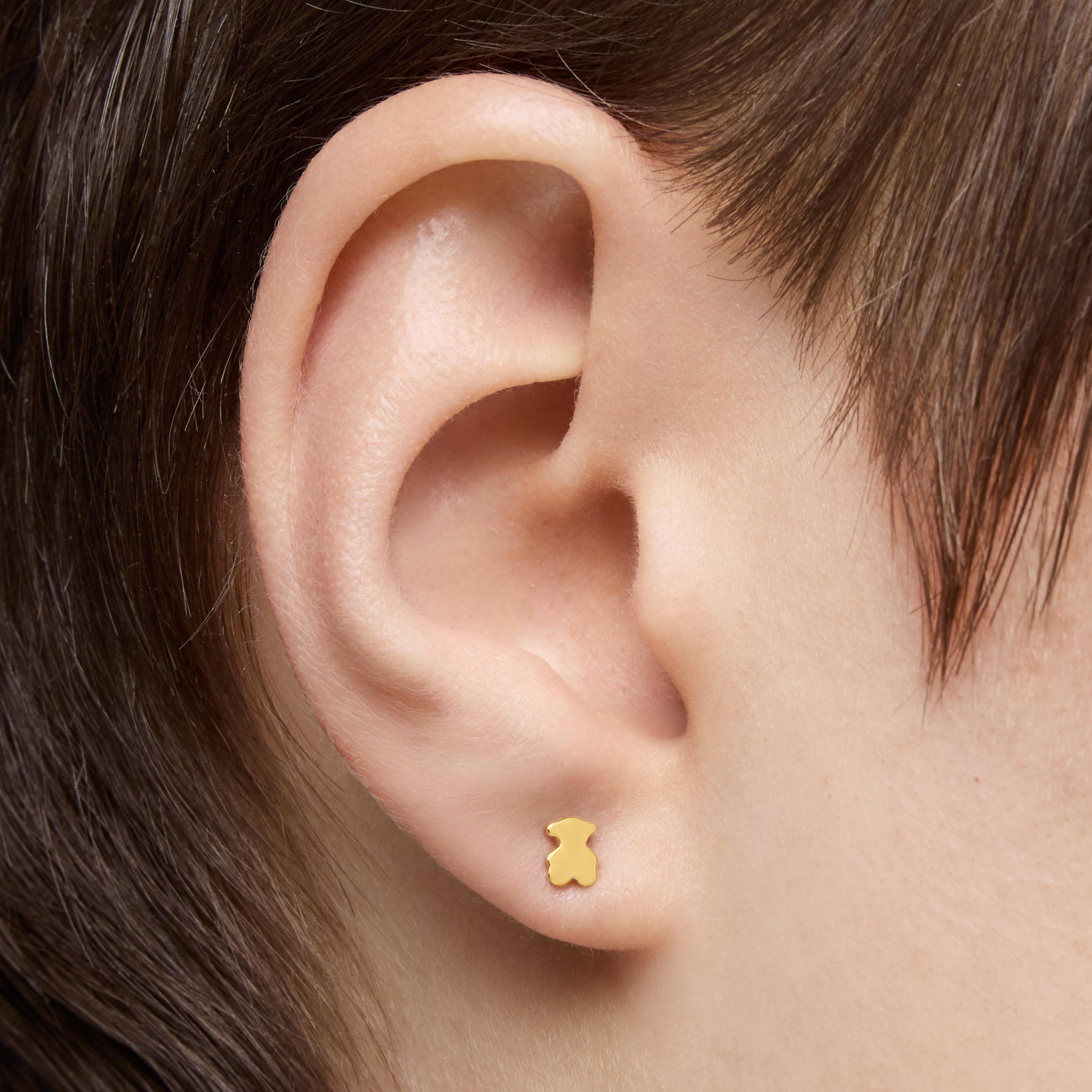 Short single 18K solid gold bear Earring with cultured pearl Sweet Dolls