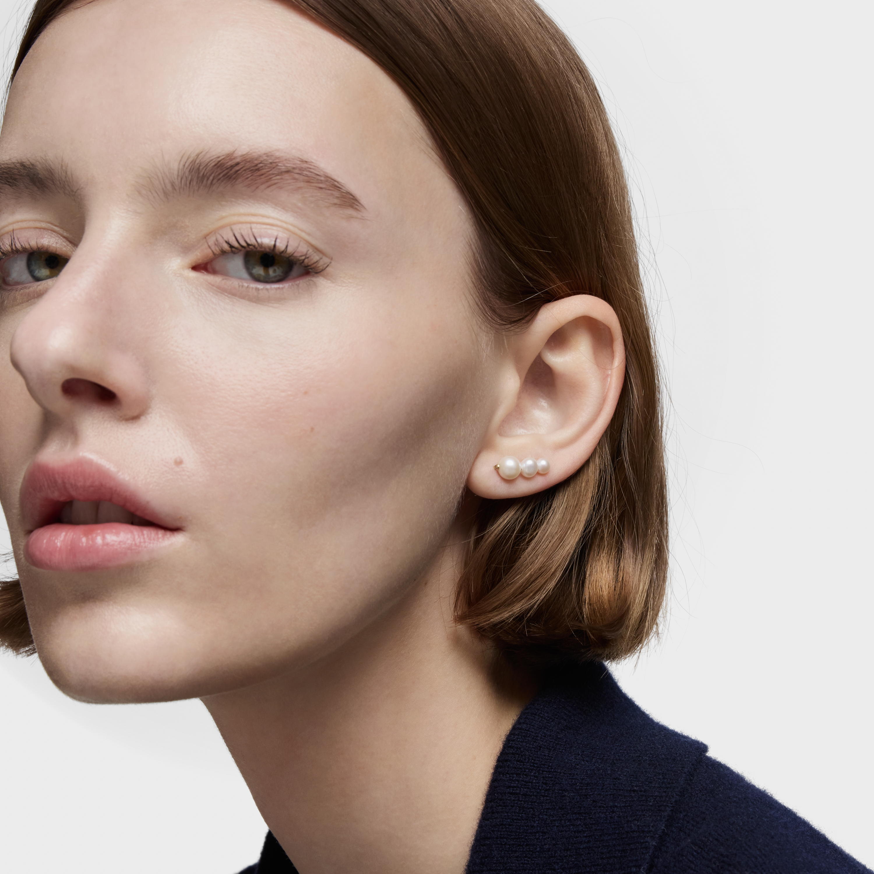 18K solid gold climber Earrings with cultured pearls Sweet Dolls