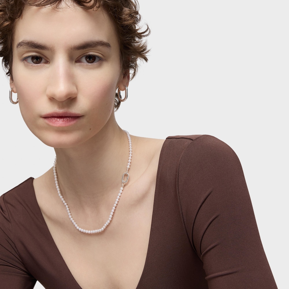 Necklace with cultured pearls and silver ring Hold Oval