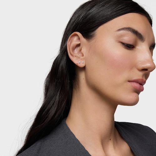 Pendientes mini de oro blanco Baby TOUS