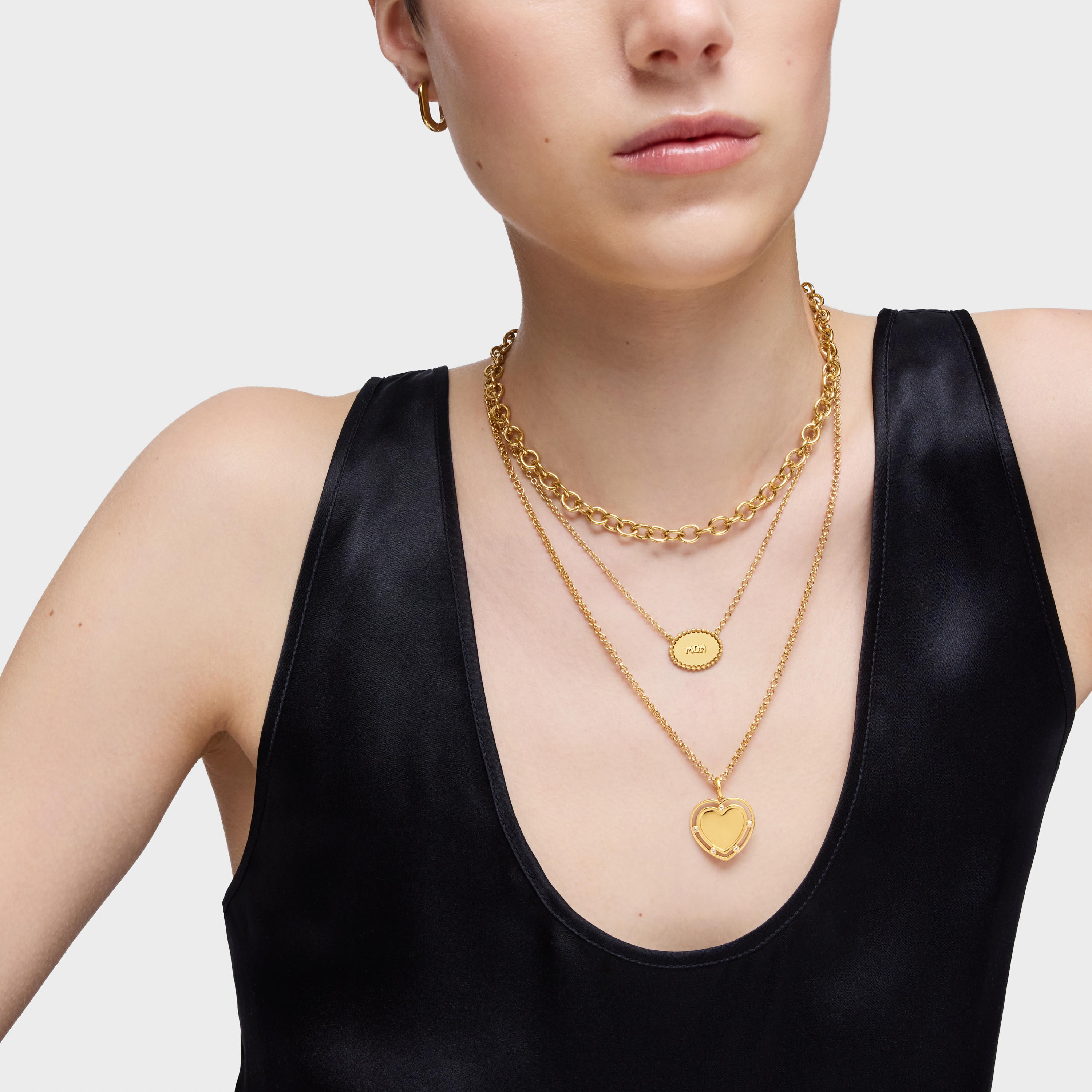 Short Necklace with 18kt gold plating over silver plaque TOUS Mom