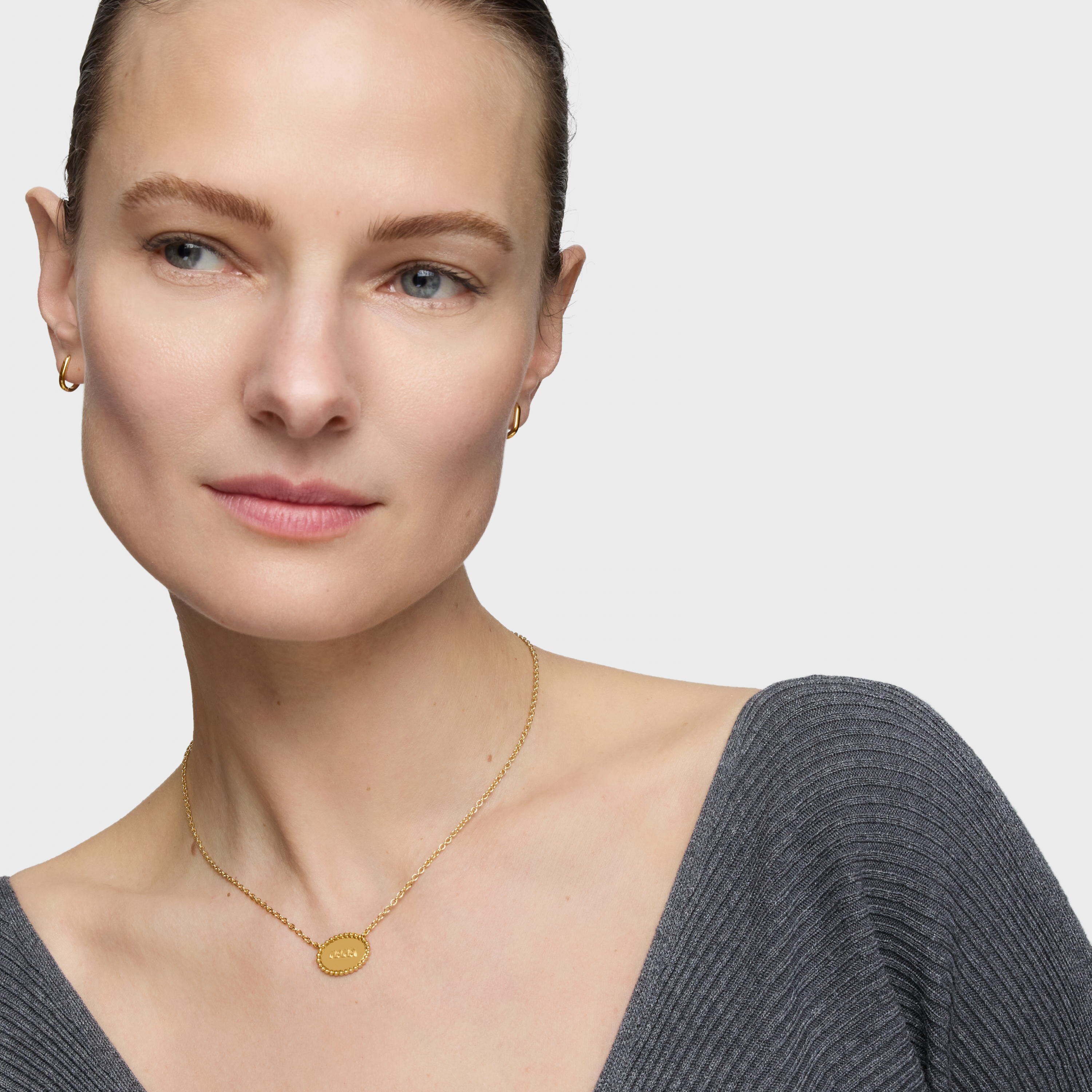 Short Necklace with 18kt gold plating over silver plaque TOUS Mama