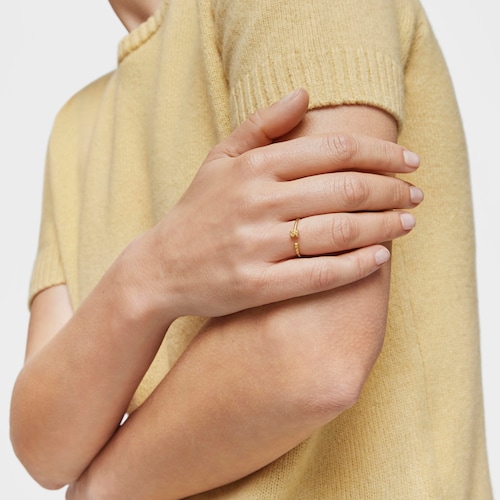 Anillo abierto pequeño con baño de oro de 18 kt sobre plata con motivos TOUS Grain