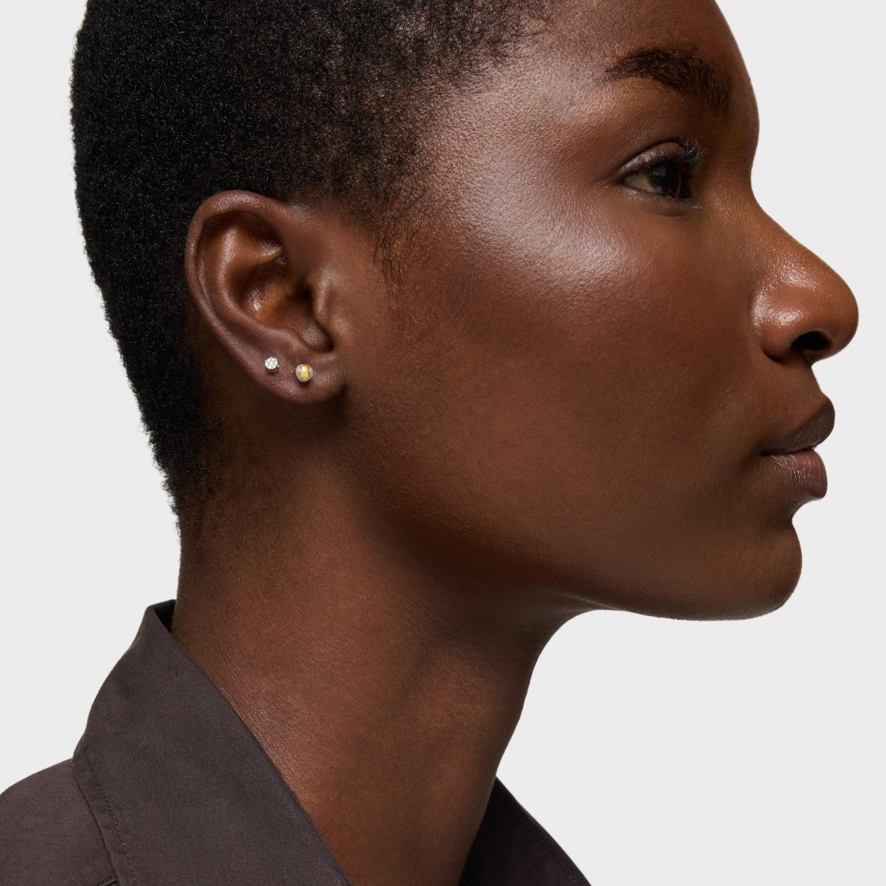18K solid gold and cultured pearl Earrings Basics