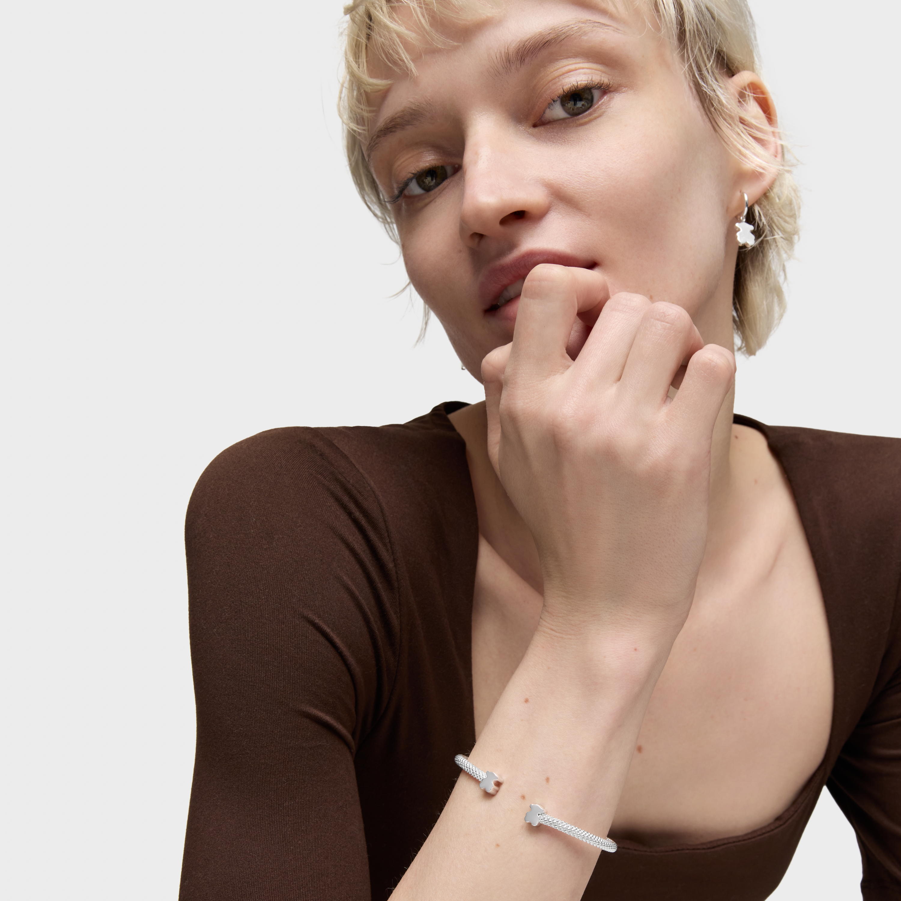 Silver Bangle 7 mm bear motifs Icon Mesh