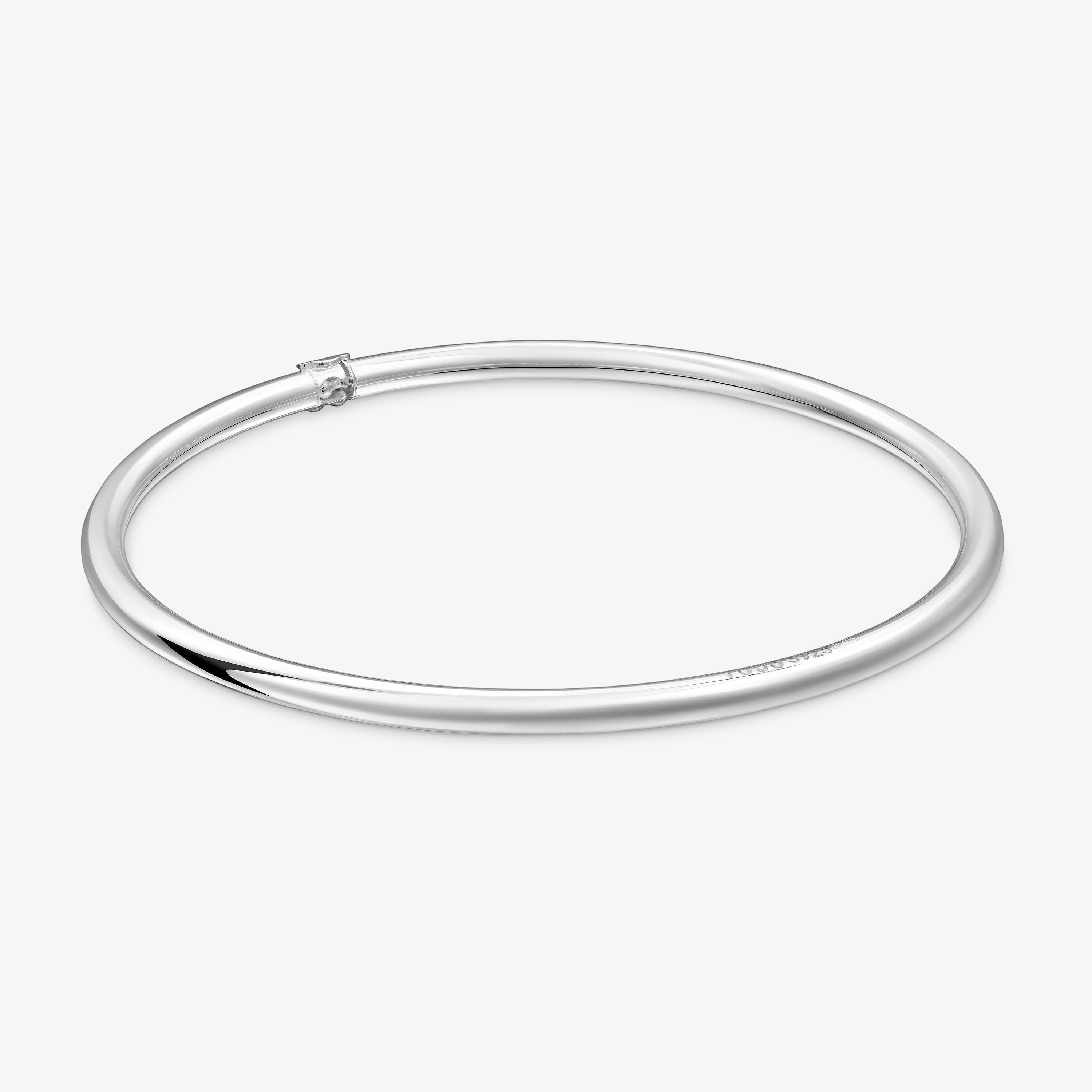 Silver closed Bangle Hold