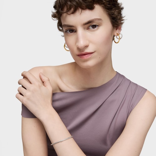 Pulsera esclava cerrada de plata Hold