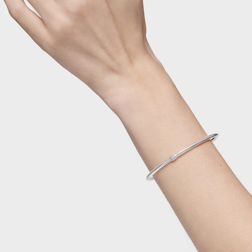 Pulsera esclava cerrada de plata Hold