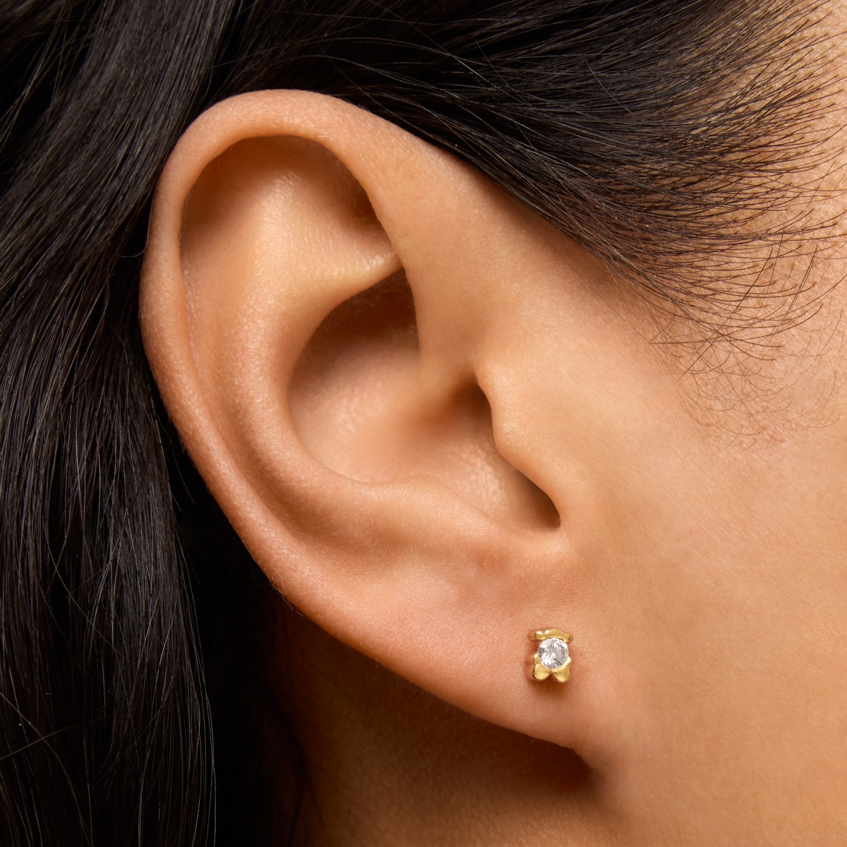 Gold Bear earring with lab-grown diamonds TOUS Lili