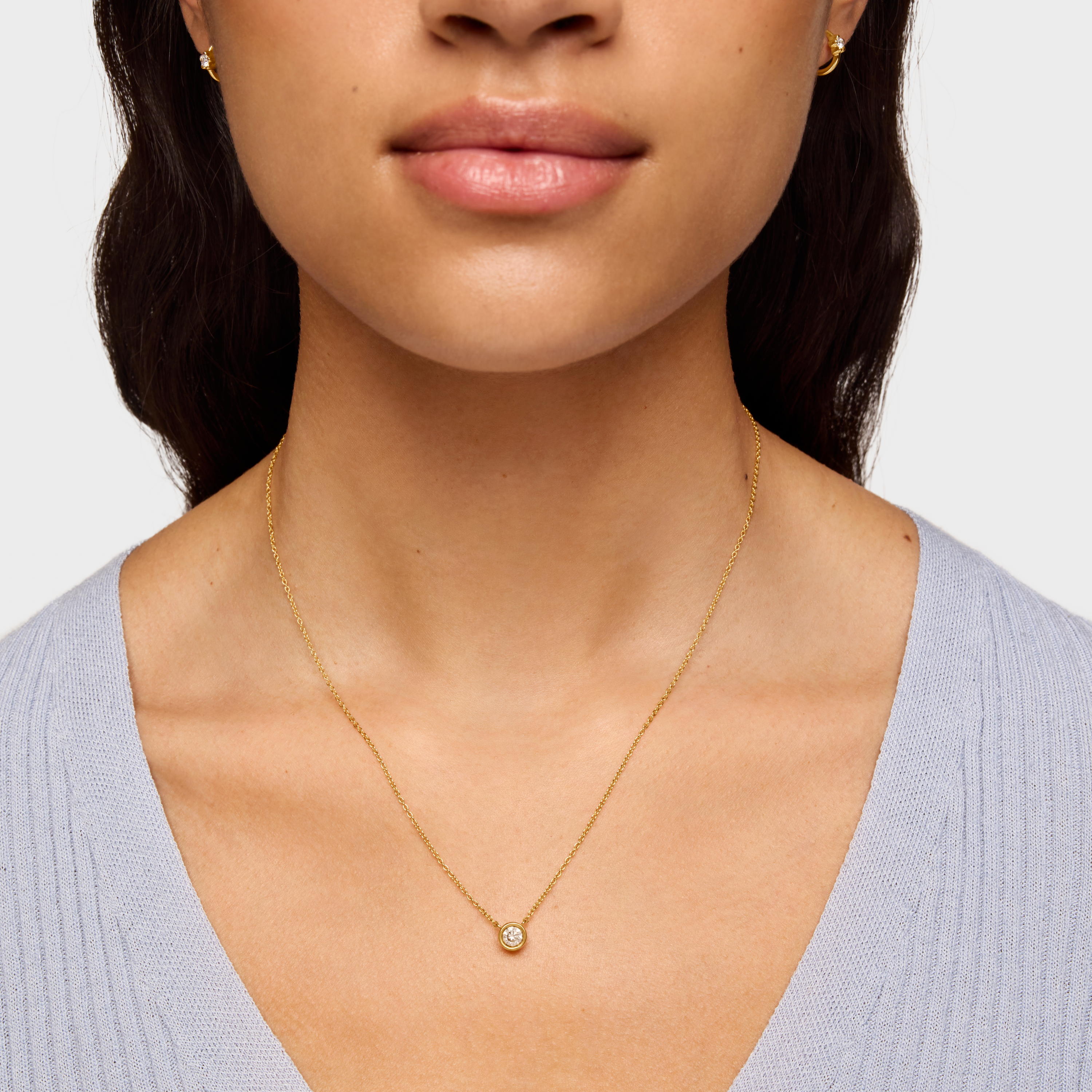 Collar corto con baño de oro 18 kt sobre plata y diamante creado en laboratorio Line LGD