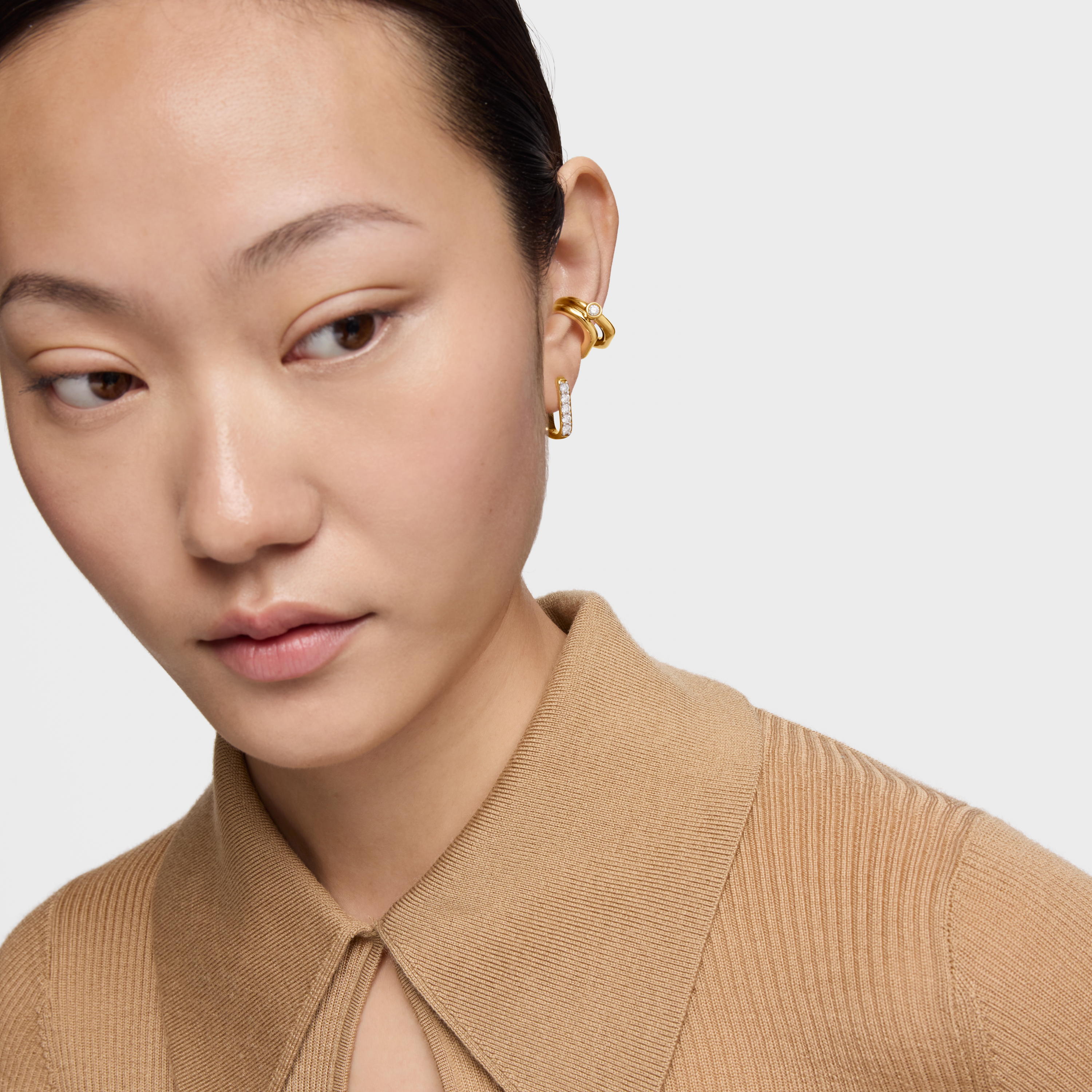 18kt gold plating over silver 2-hoop Earcuff with laboratory-grown diamond Line LGD