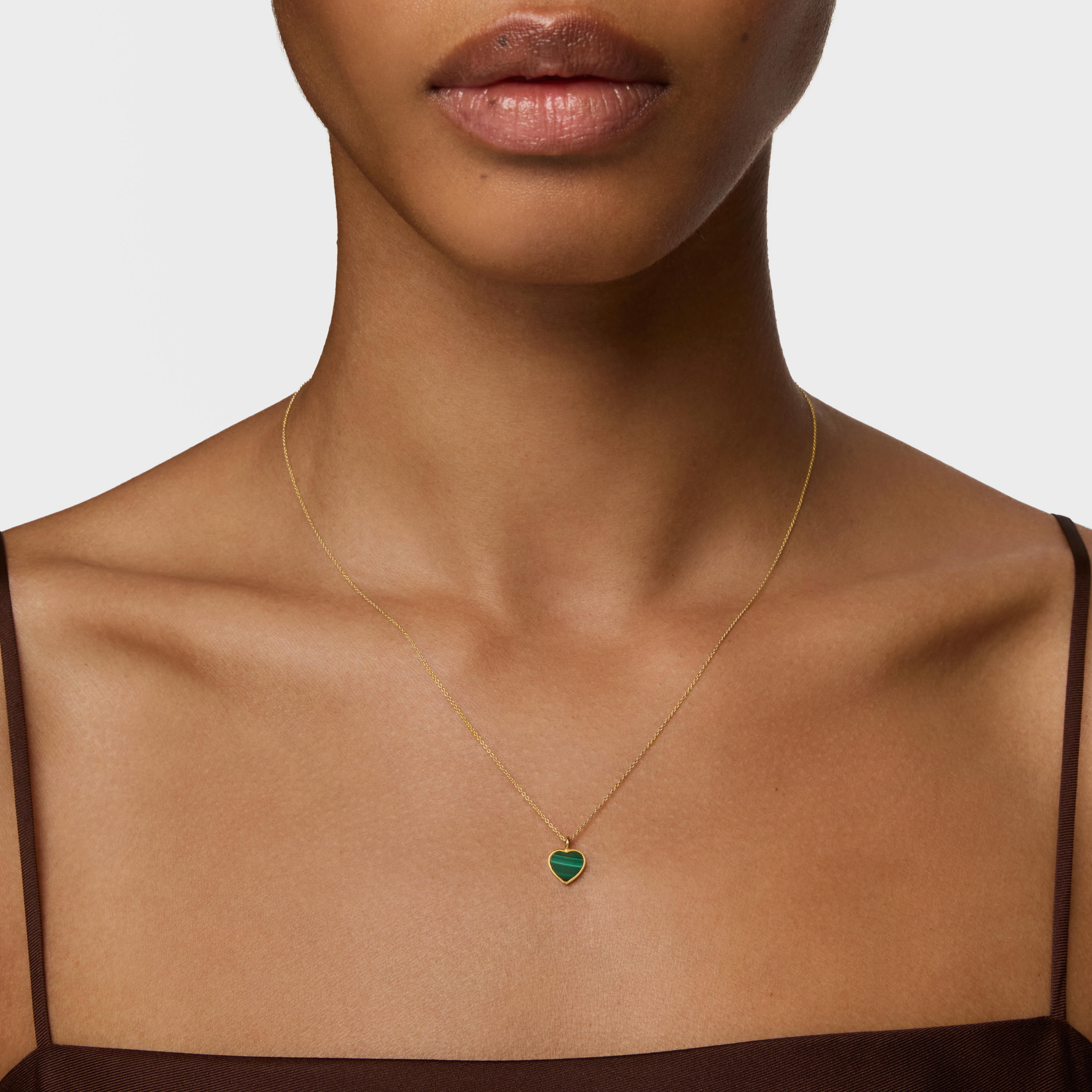 Short 14K solid gold Necklace with malachite XXS