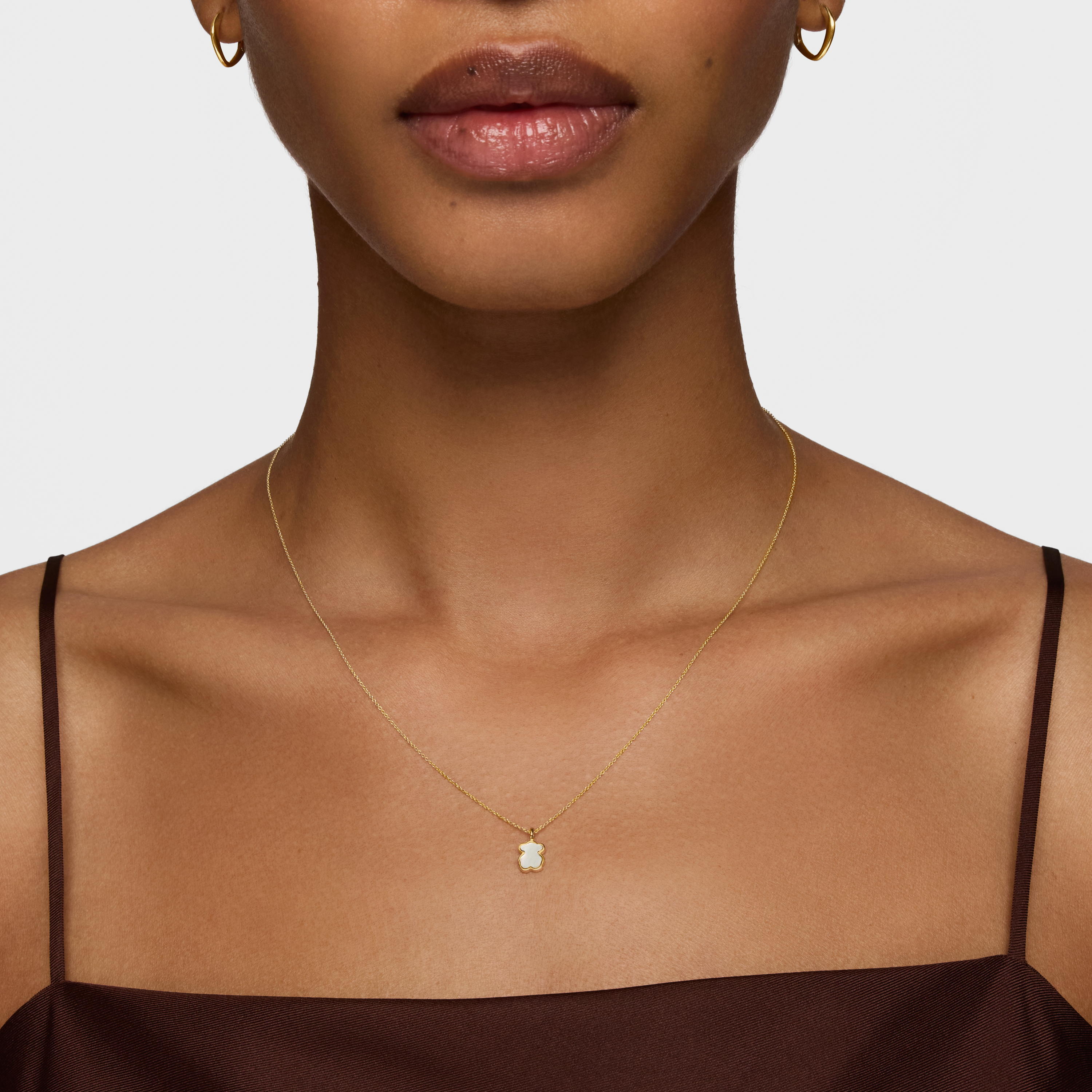 Short 14K solid gold Necklace with mother-of-pearl XXS