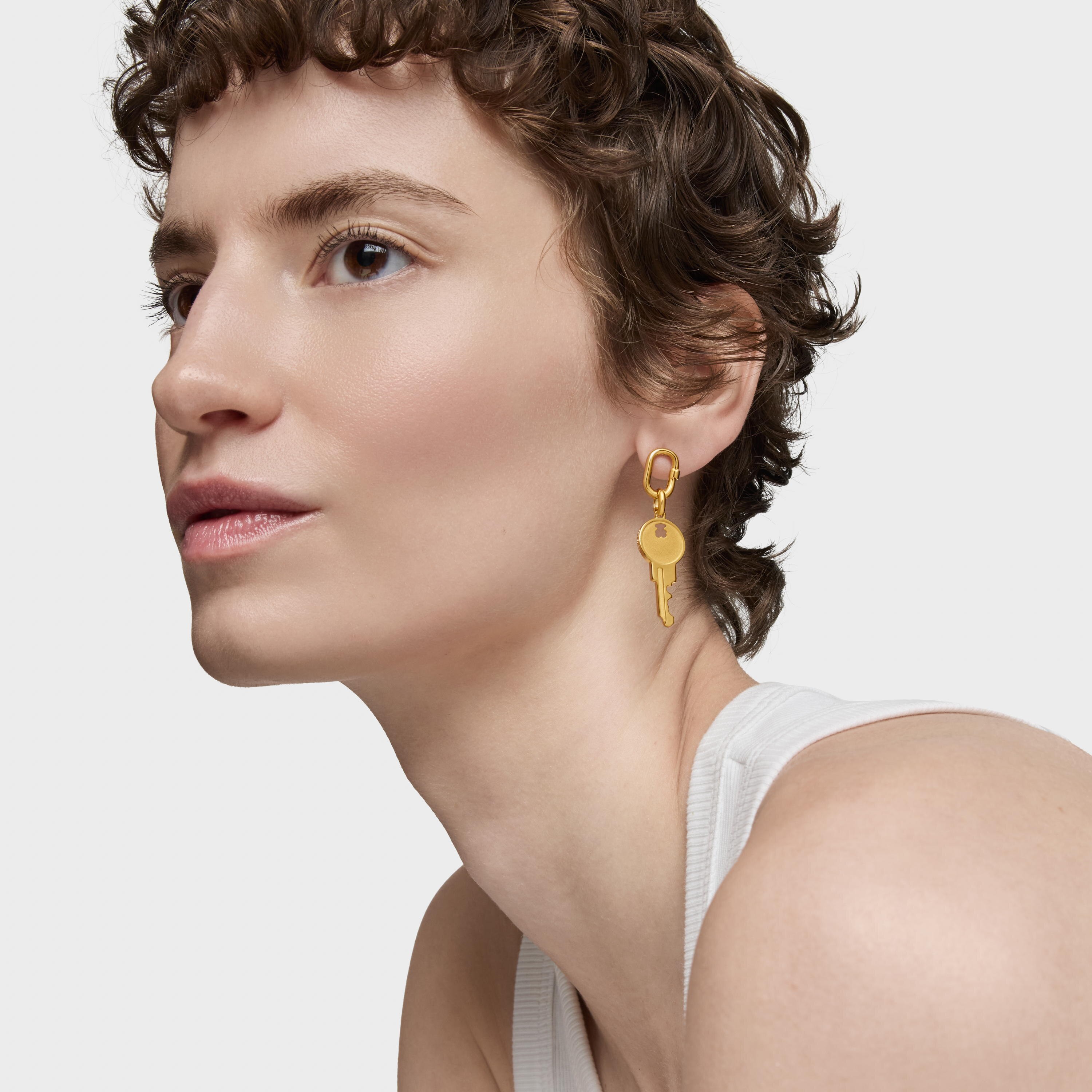 Key Pendant with 18K gold vermeil Medallions