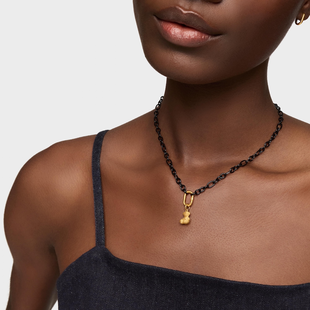 Wisiorek Bold Bear miś z diamentowanego srebra powlekanego 18-karatowym złotem