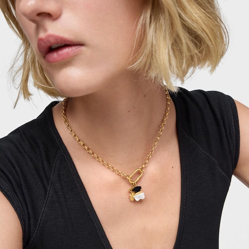 16 mm Pendant with 18kt gold plating over silver, mother-of-pearl and onyx Sweet Dolls