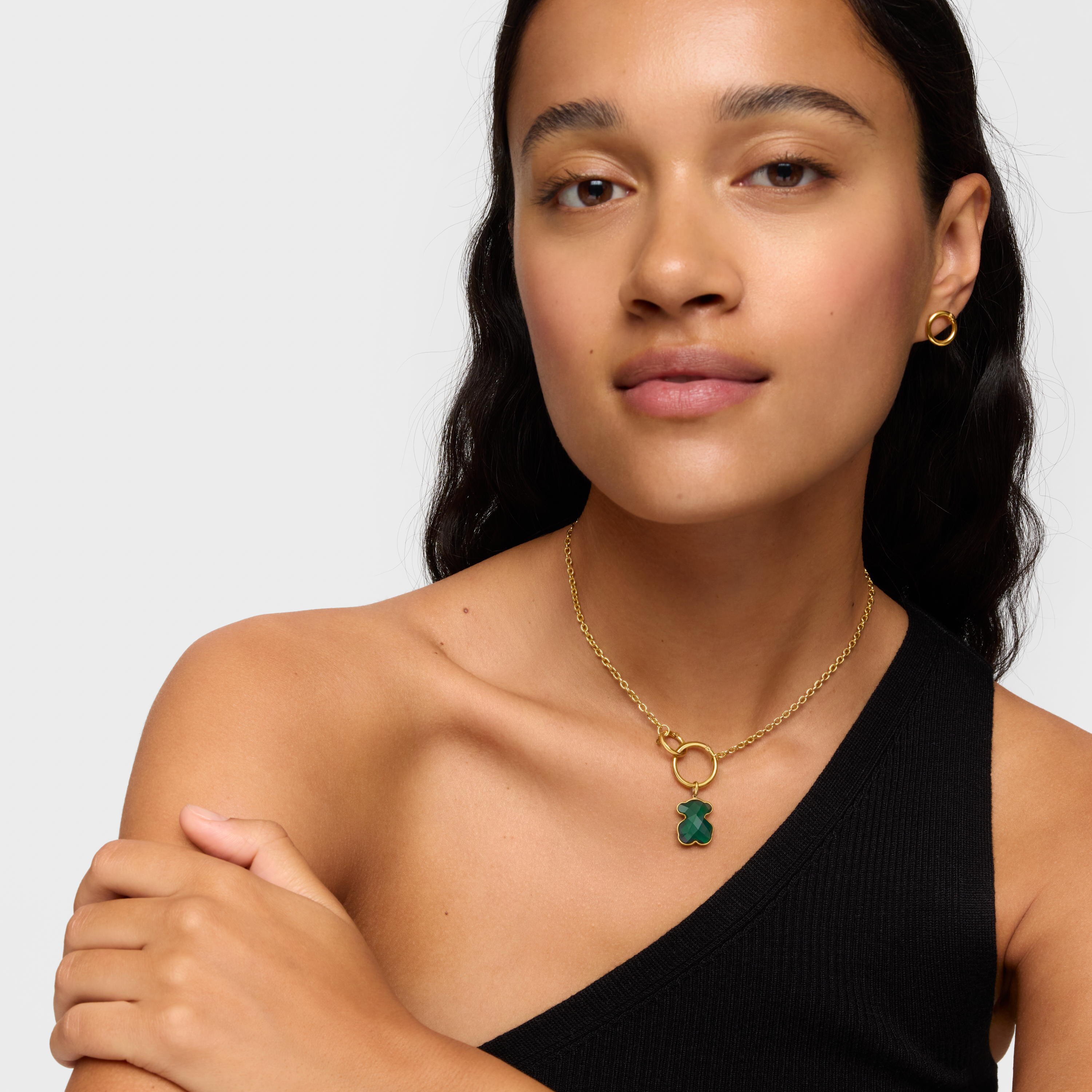 14K solid gold and lab-grown emerald bear Pendant Icon Color LGG