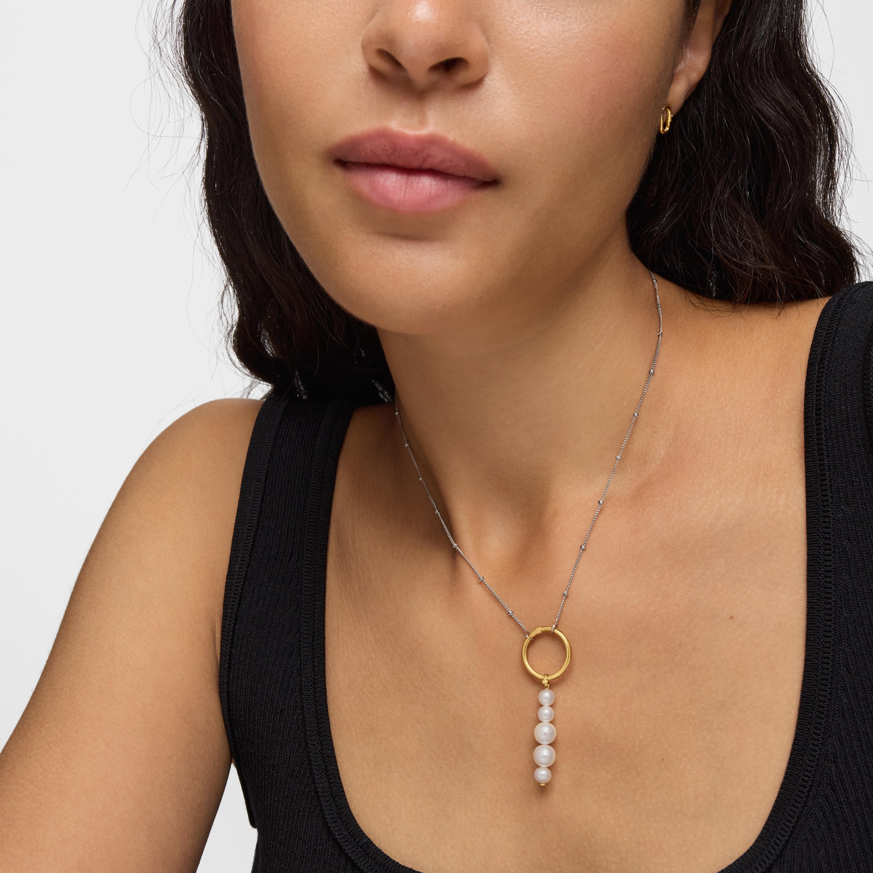 Long 14K solid gold Pendant with cultured pearls Medallions