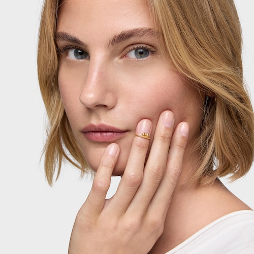 Claws ring con baño de oro de 18 kt sobre plata motivo lazo TOUS Ribbon