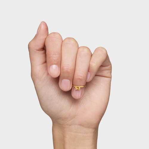 Claws ring con baño de oro de 18 kt sobre plata motivo lazo TOUS Ribbon