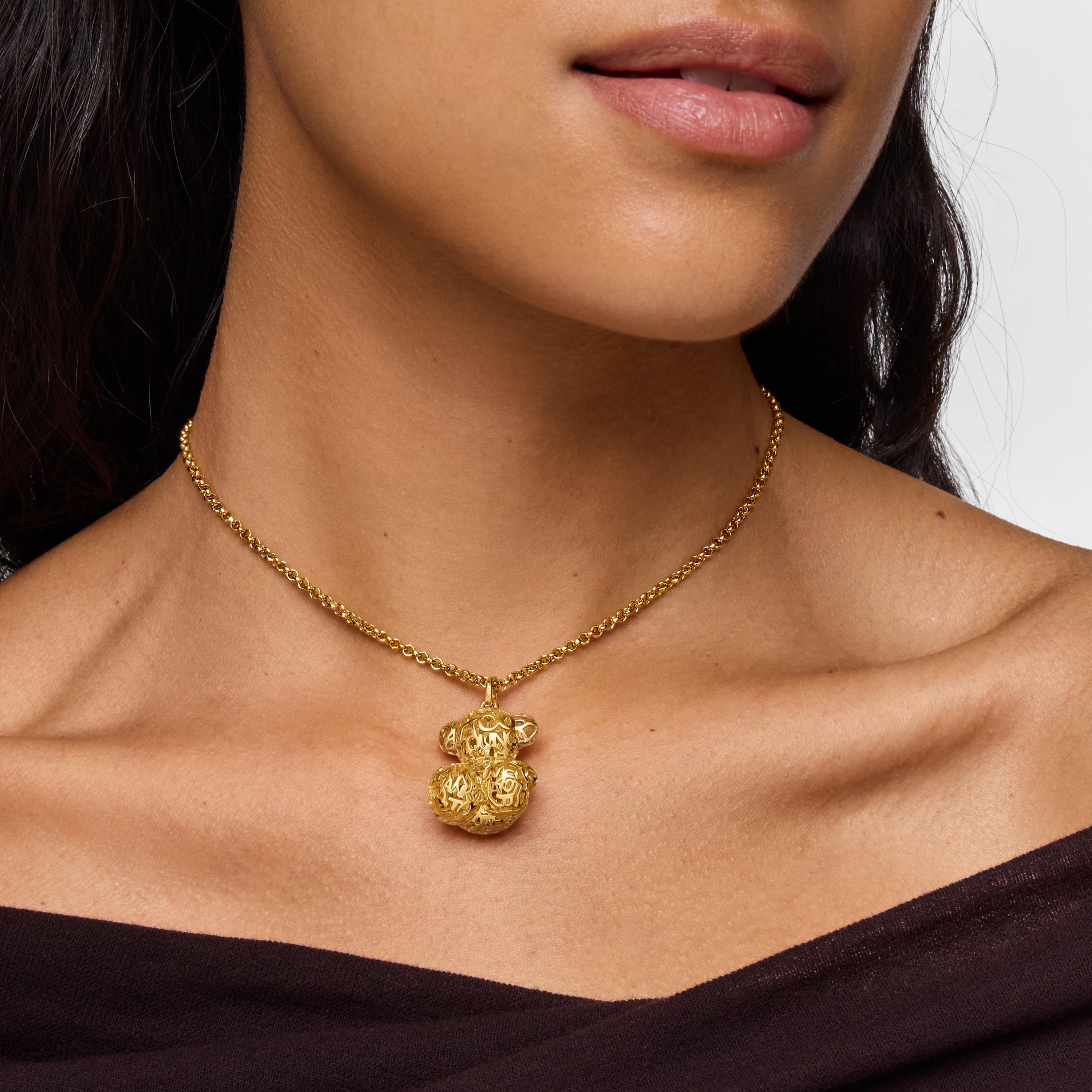 TOUS ゴールドトーン クマ型チャームK18 Openwork bear Pendant with 18K gold vermeil Bold Bear | TOUS