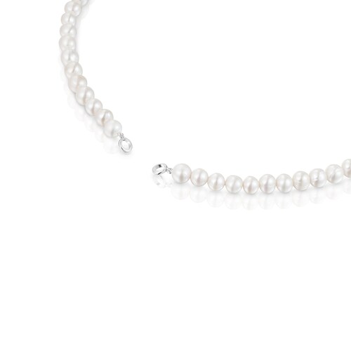Silver and 8 mm pearl Necklace Hold
