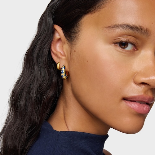 Hoop earrings with 18kt gold plating over silver and blue motifs Warm