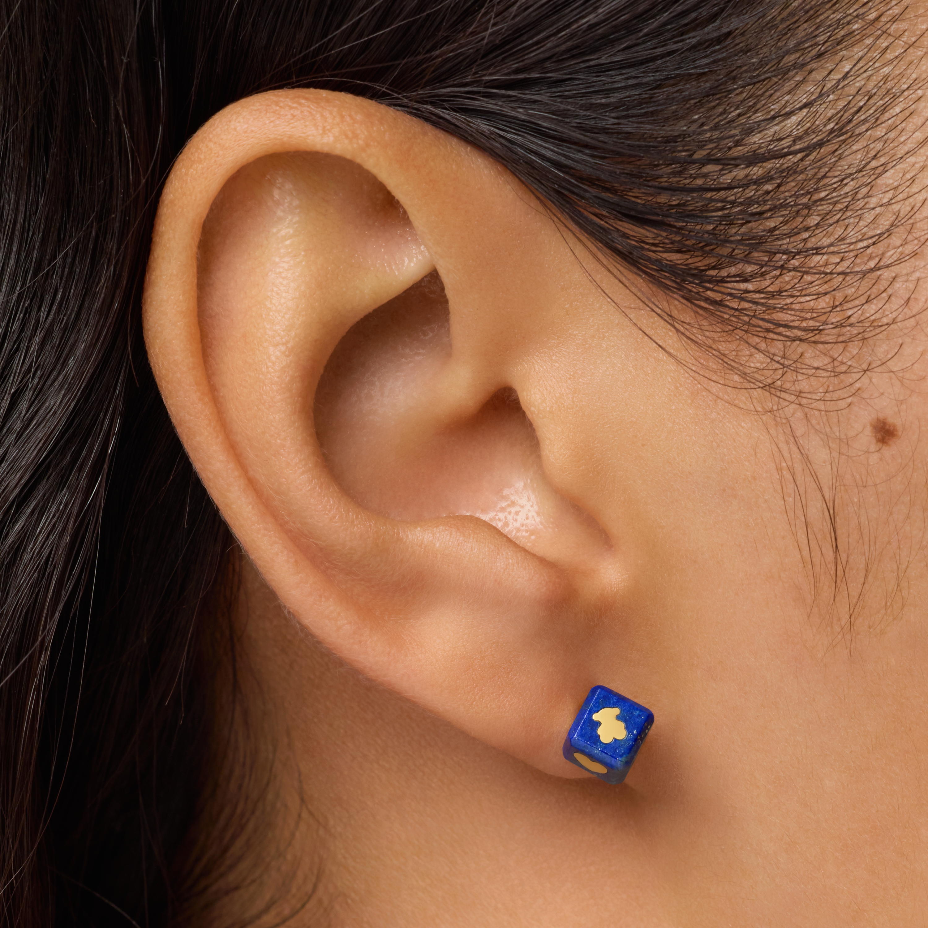 14ktゴールドとラピスラズリのピアス Cube | TOUS